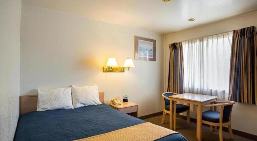 FairBridge Inn Moscow photo 20