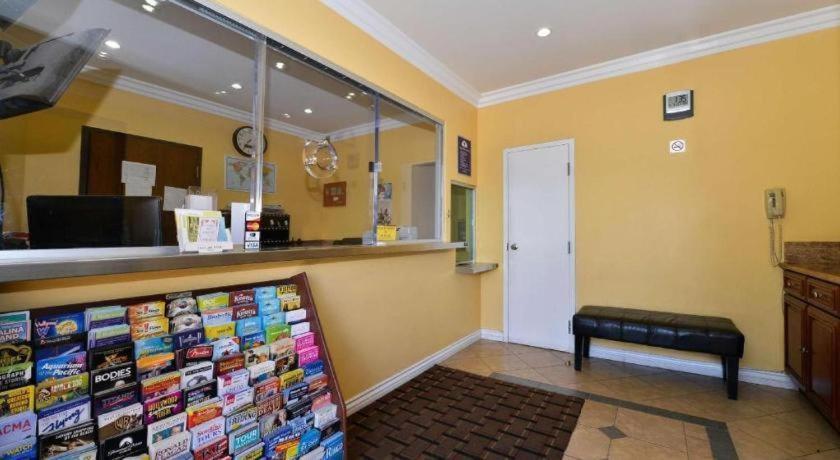 Americas Best Value Inn & Suites Los Angeles Downtown SW photo 11