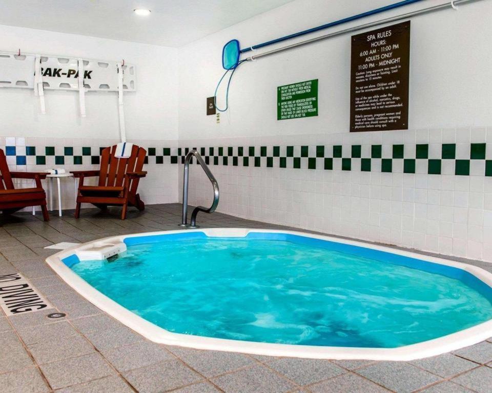Comfort Inn photo 13