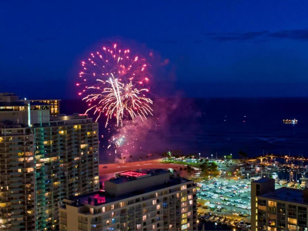 Marina Tower Waikiki photo 7