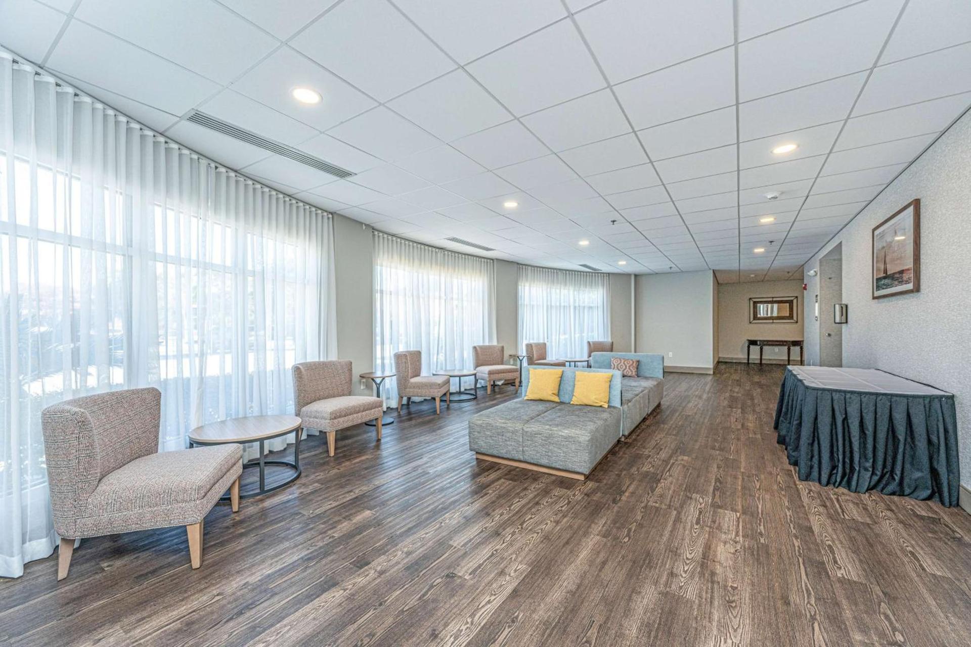 Hilton Garden Inn Charleston Airport photo 57