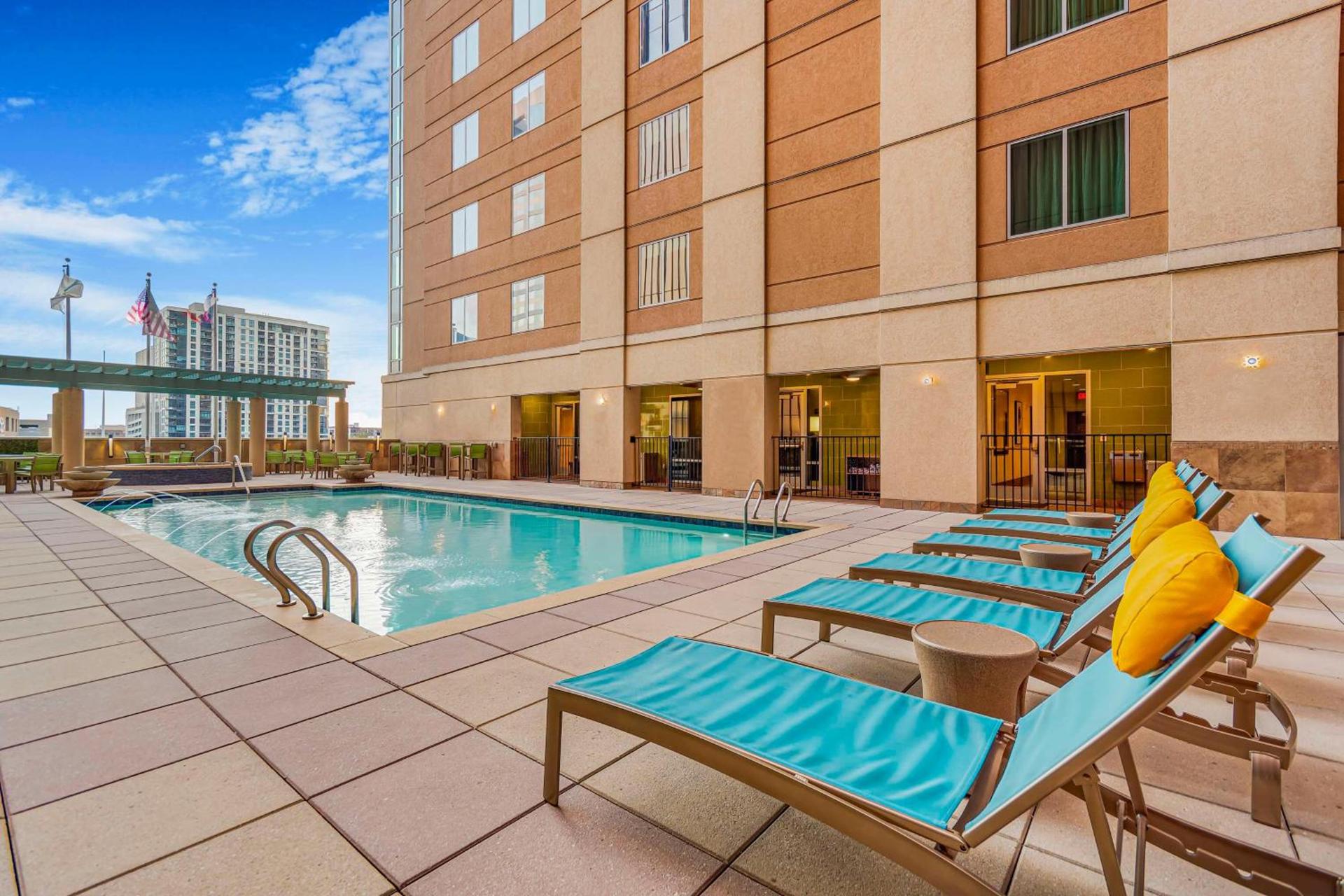 Embassy Suites Houston - Downtown photo 13