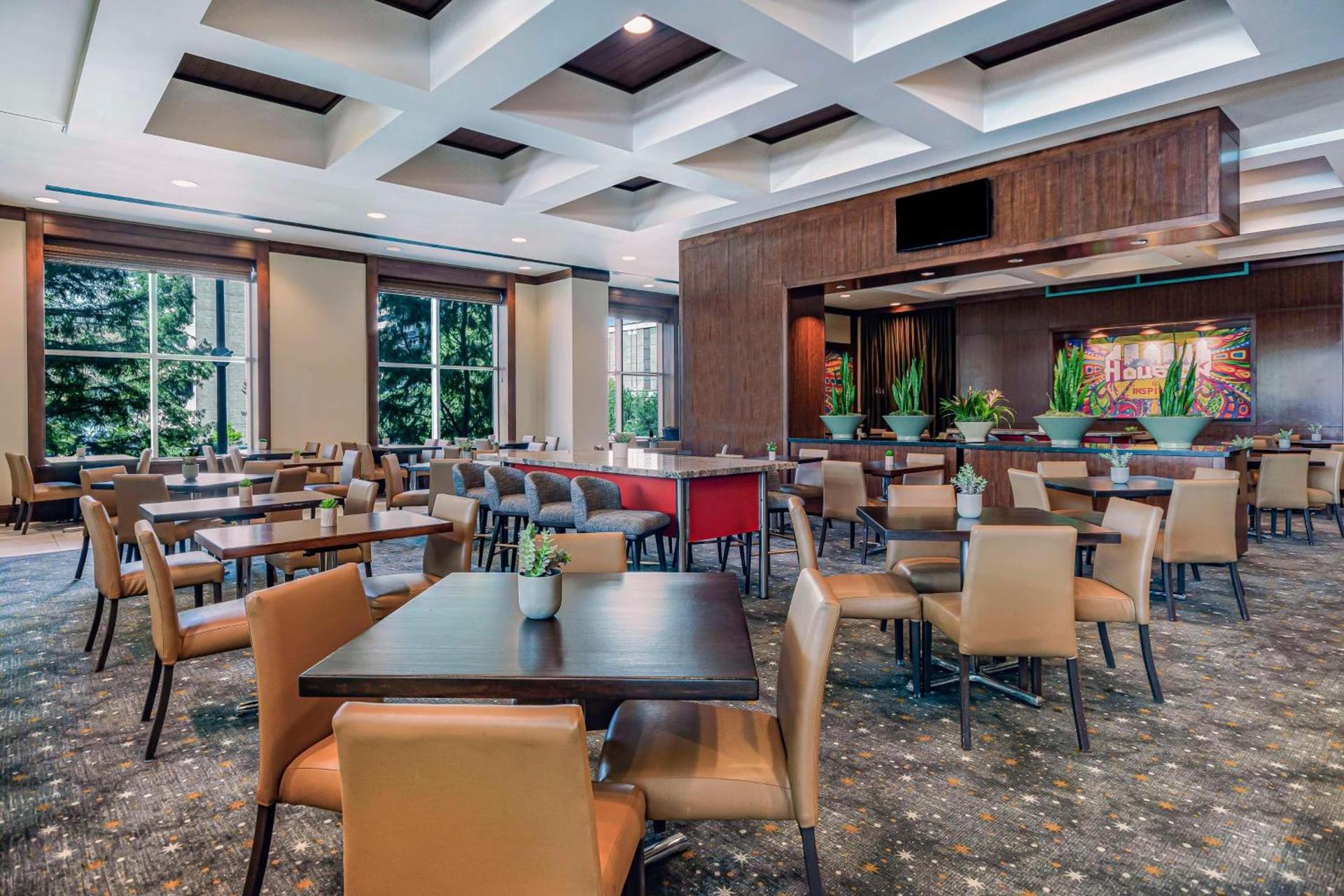 Embassy Suites Houston - Downtown photo 16