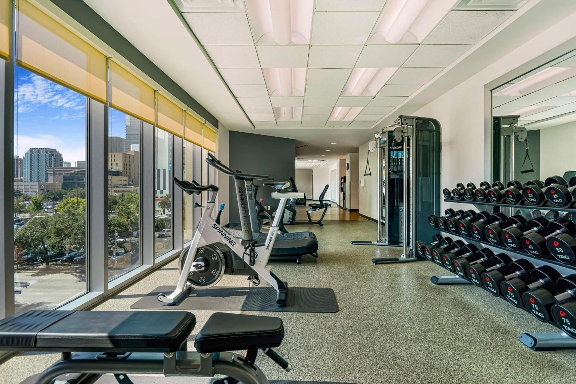 Embassy Suites Houston - Downtown photo 22