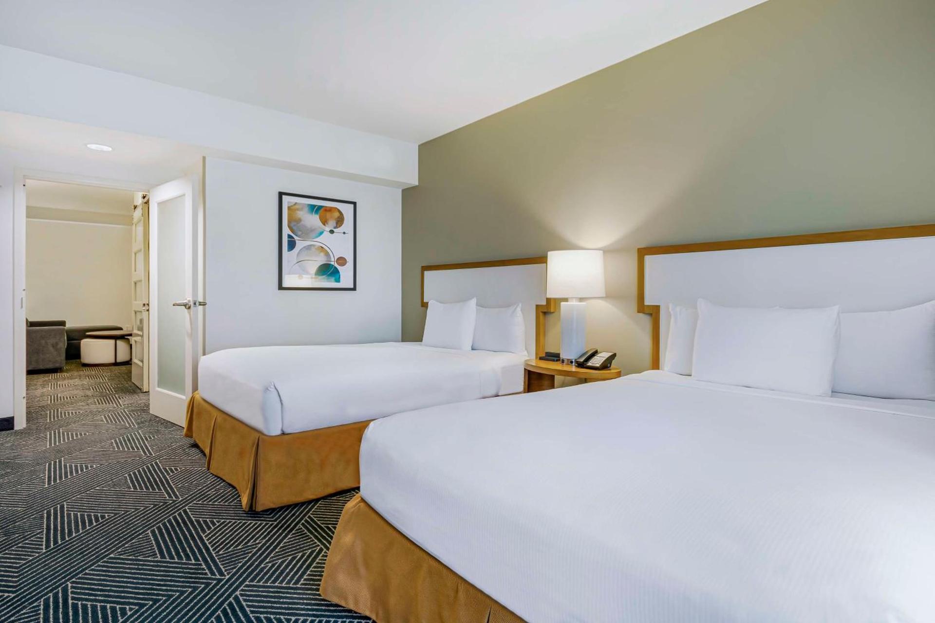 Embassy Suites Houston - Downtown photo 23