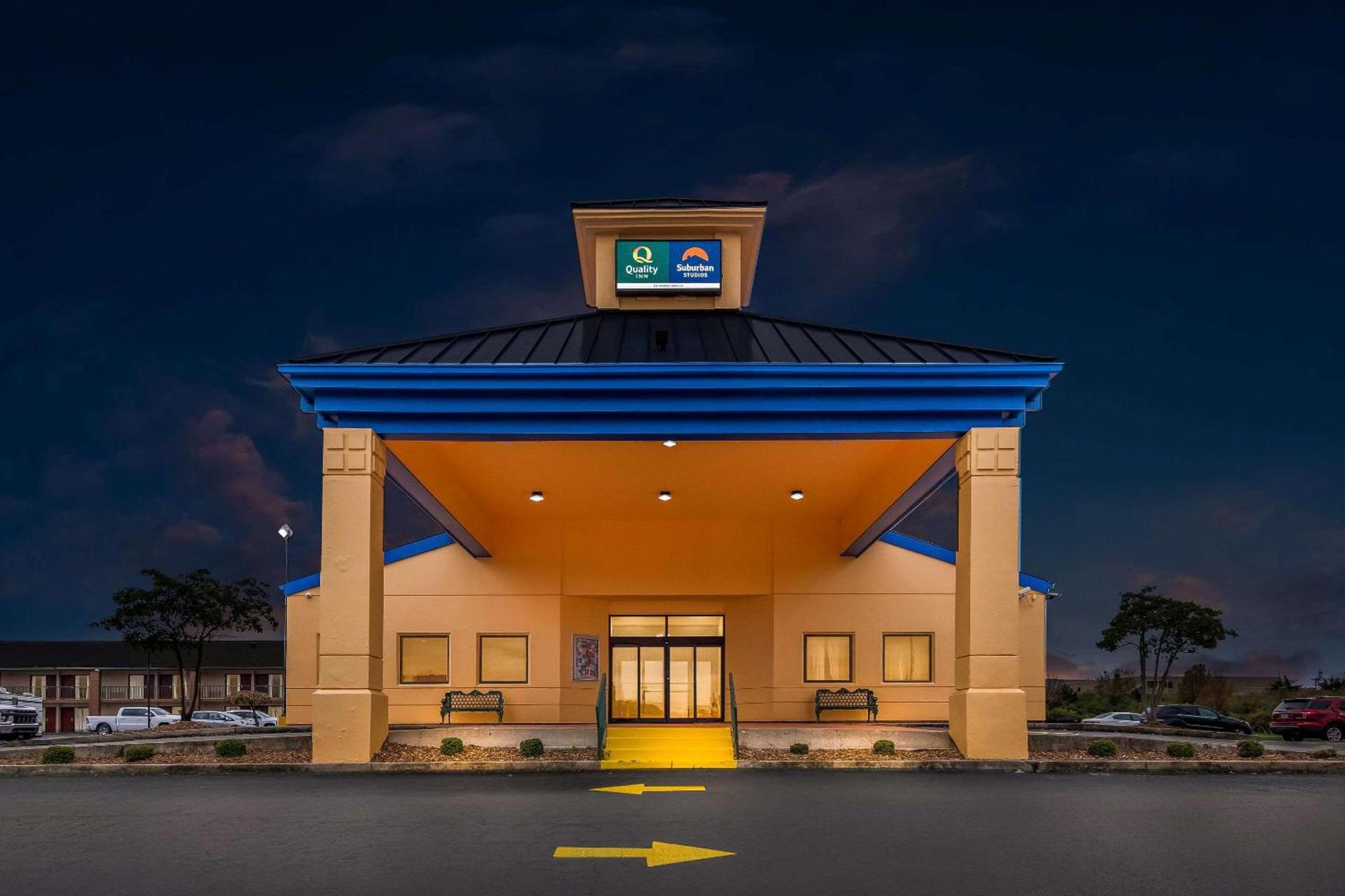 Suburban Studios Mason Near Kings Island photo 5