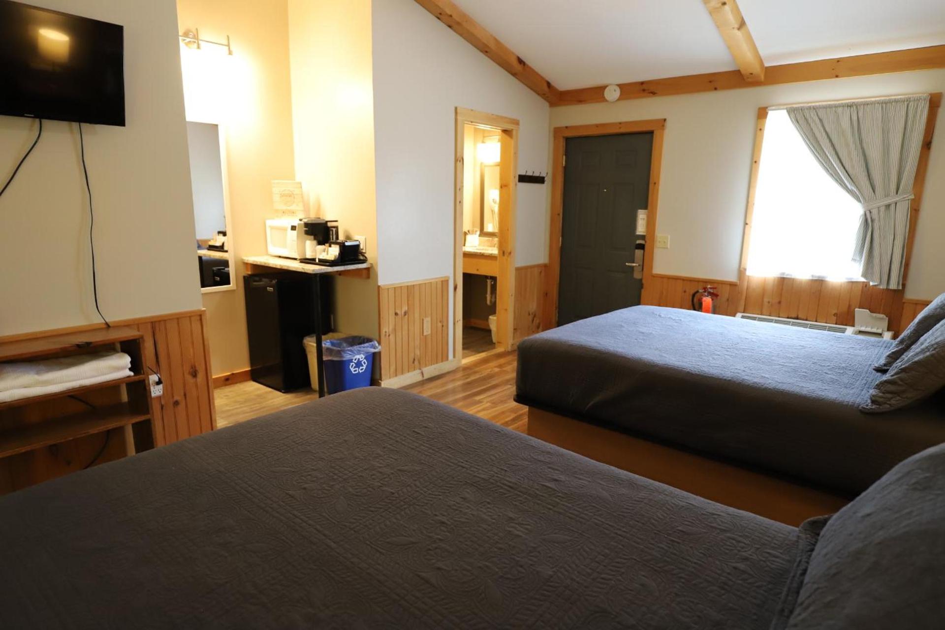 Lakeside Resort photo 21