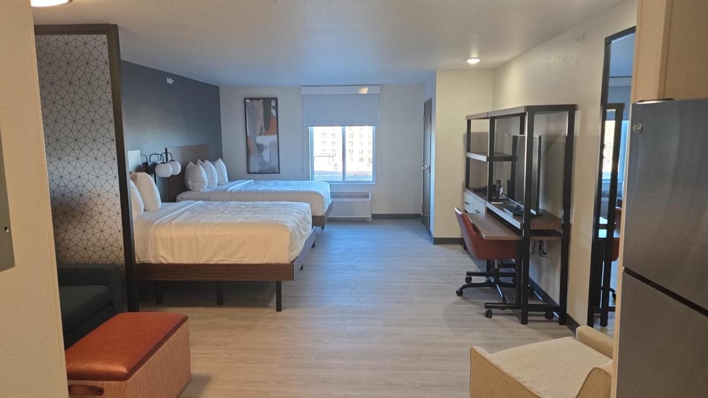 Everhome Suites Cheyenne photo 11