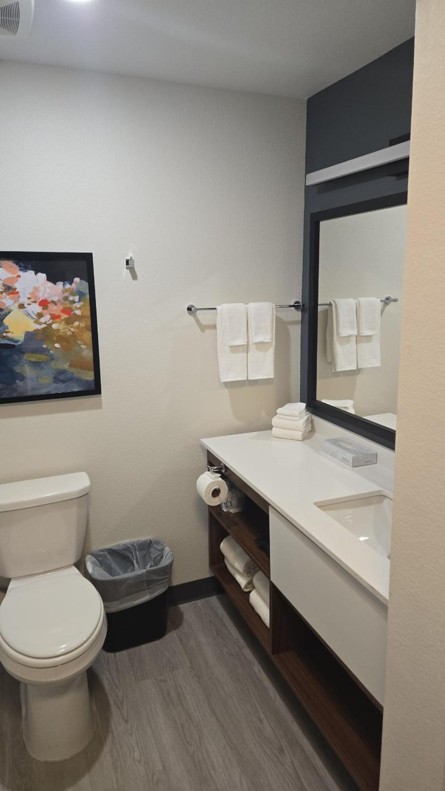 Everhome Suites Cheyenne photo 5