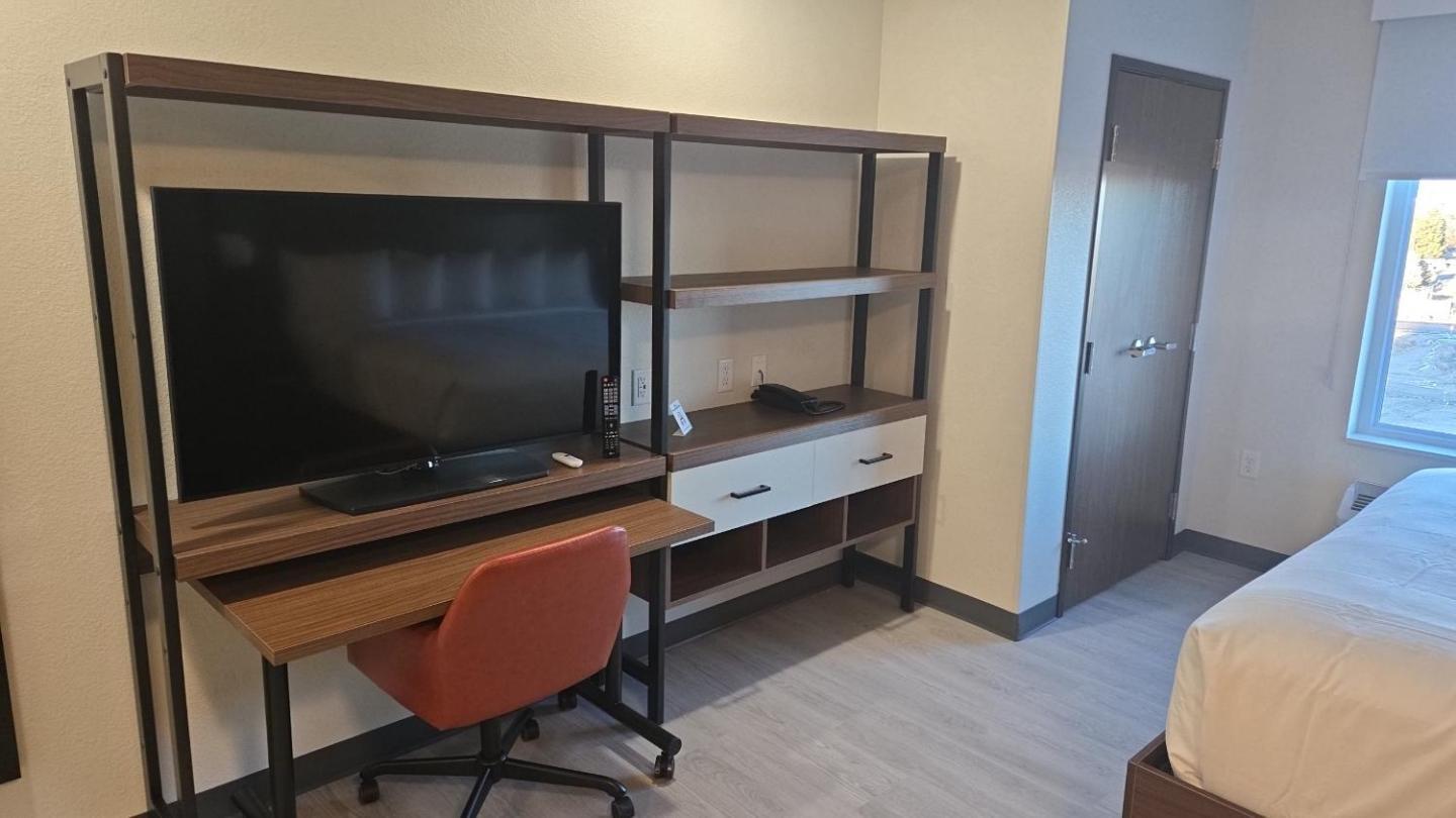 Everhome Suites Cheyenne photo 6