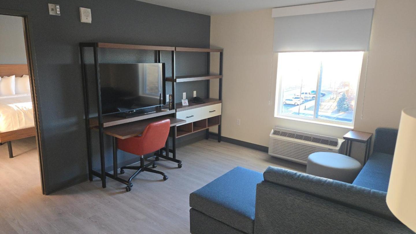 Everhome Suites Cheyenne photo 2