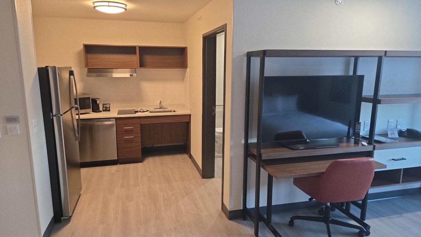 Everhome Suites Cheyenne photo 9