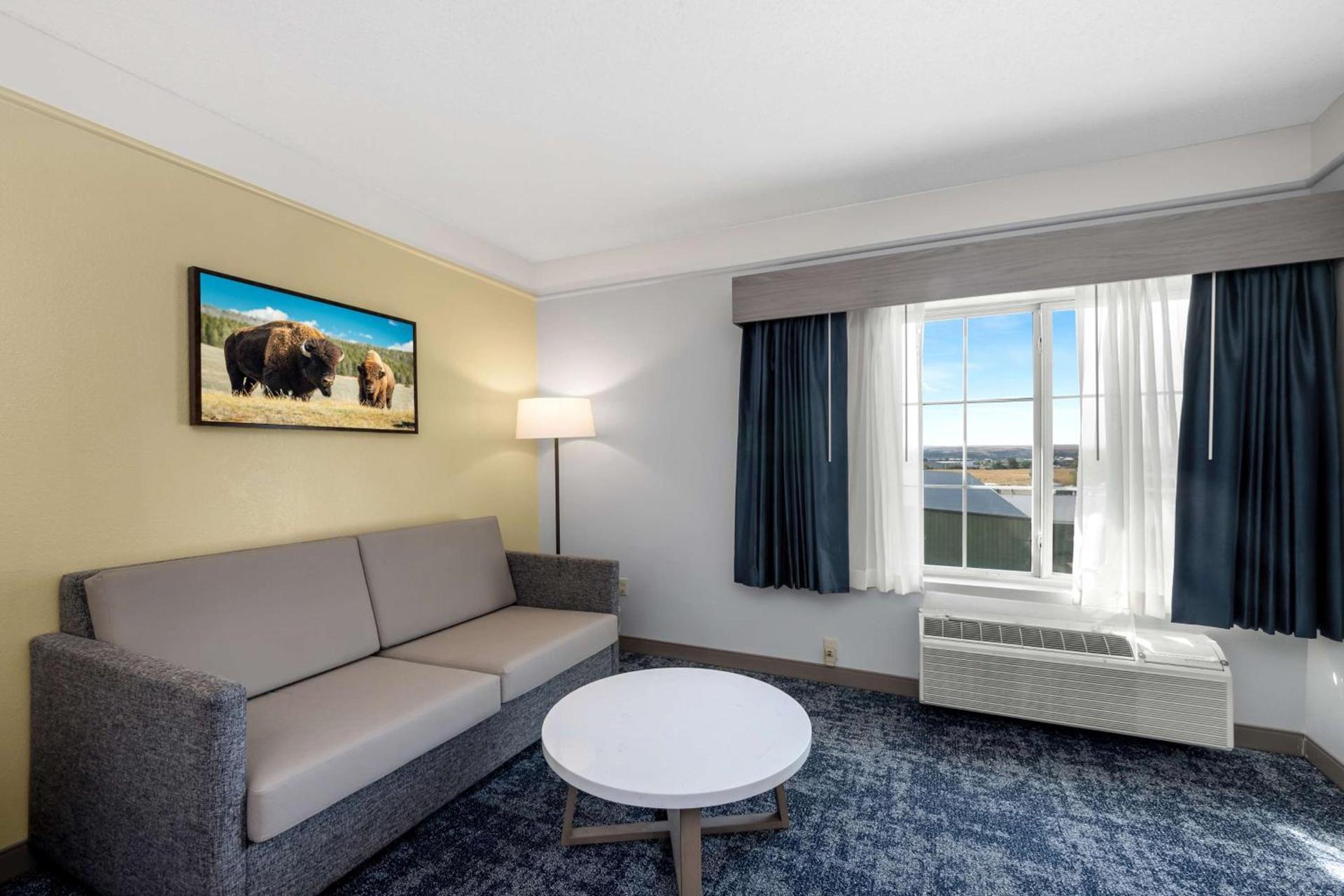 SureStay Plus Hotel by Best Western Billings photo 26