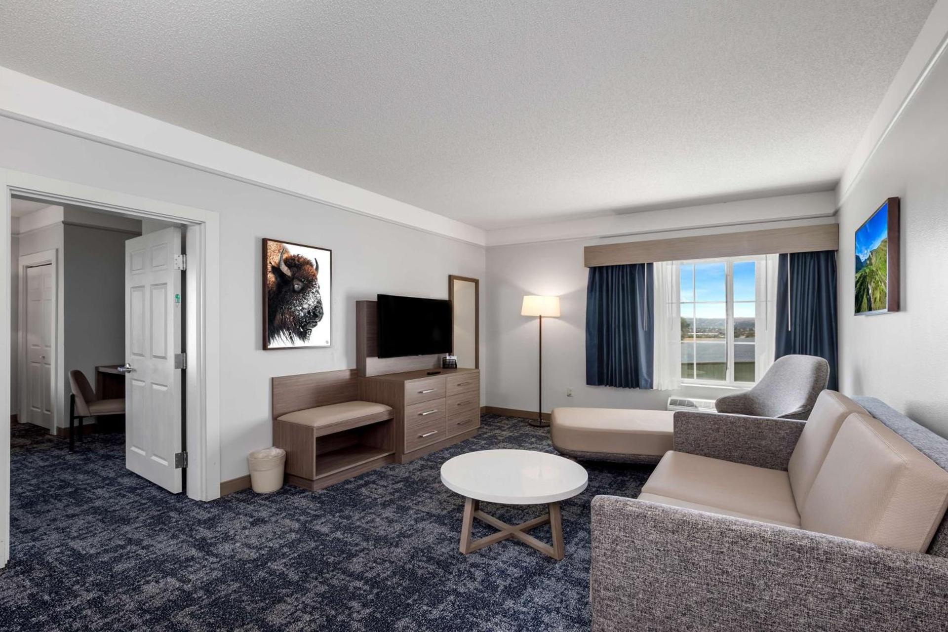 SureStay Plus Hotel by Best Western Billings photo 29