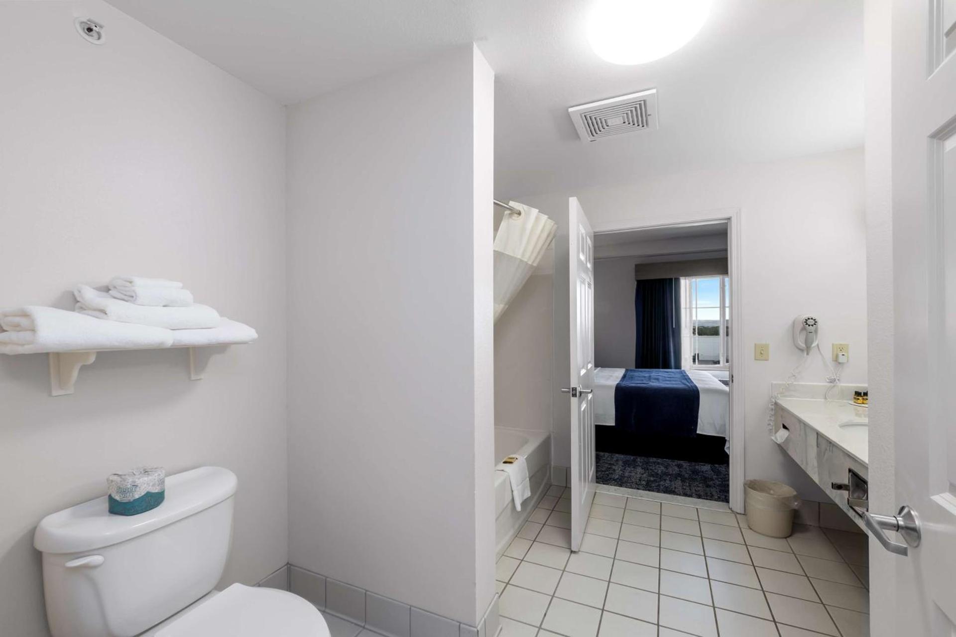 SureStay Plus Hotel by Best Western Billings photo 41