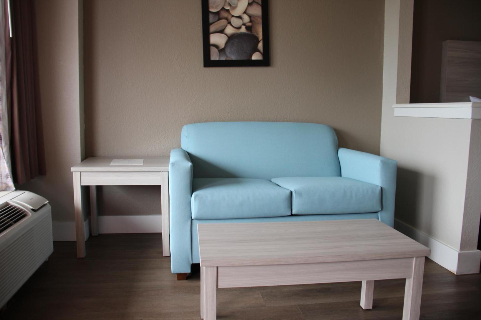 Boca Suites Deerfield Beach; SureStay Collection by BW photo 33