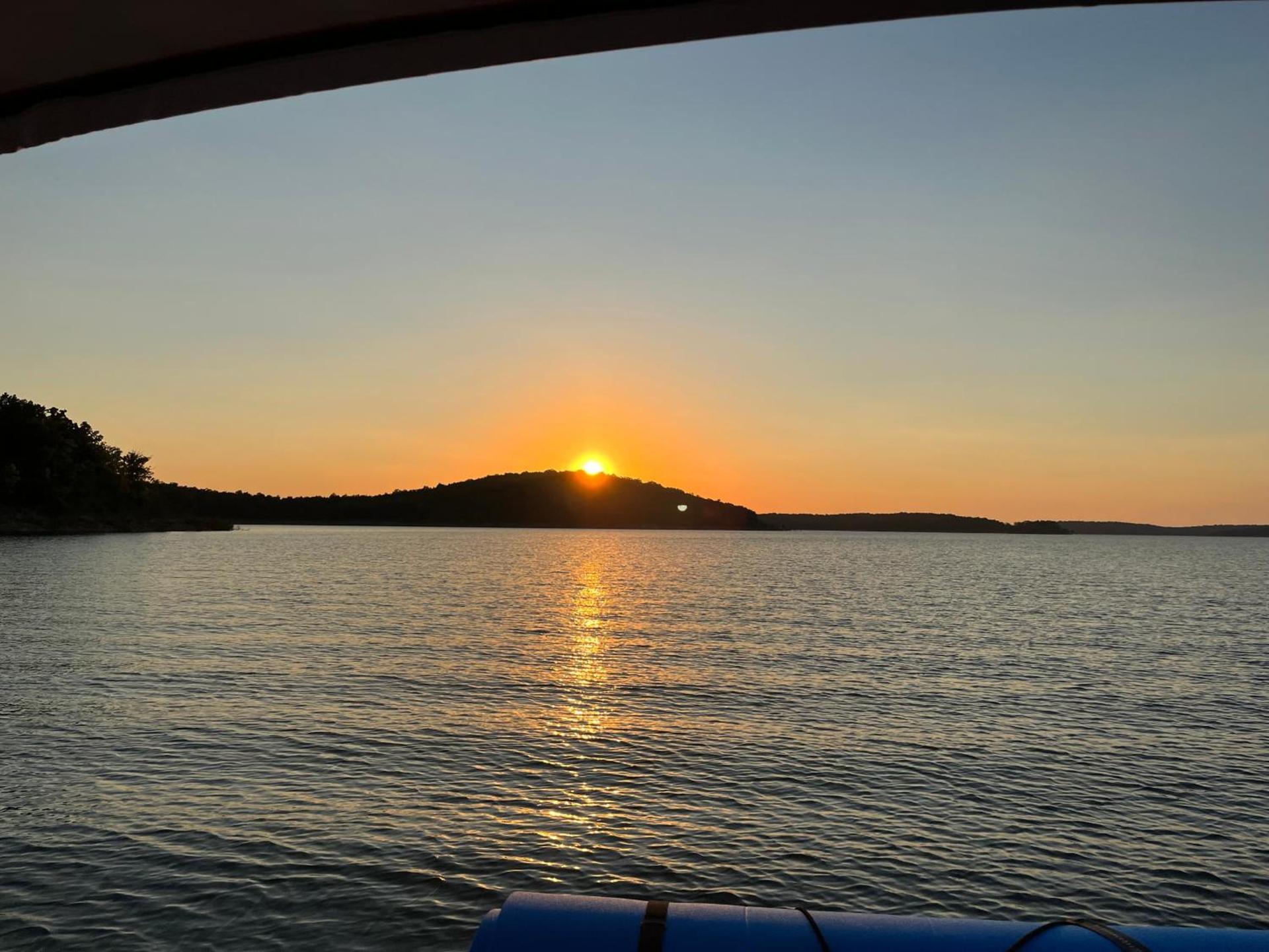 Lake River Lodge photo 5