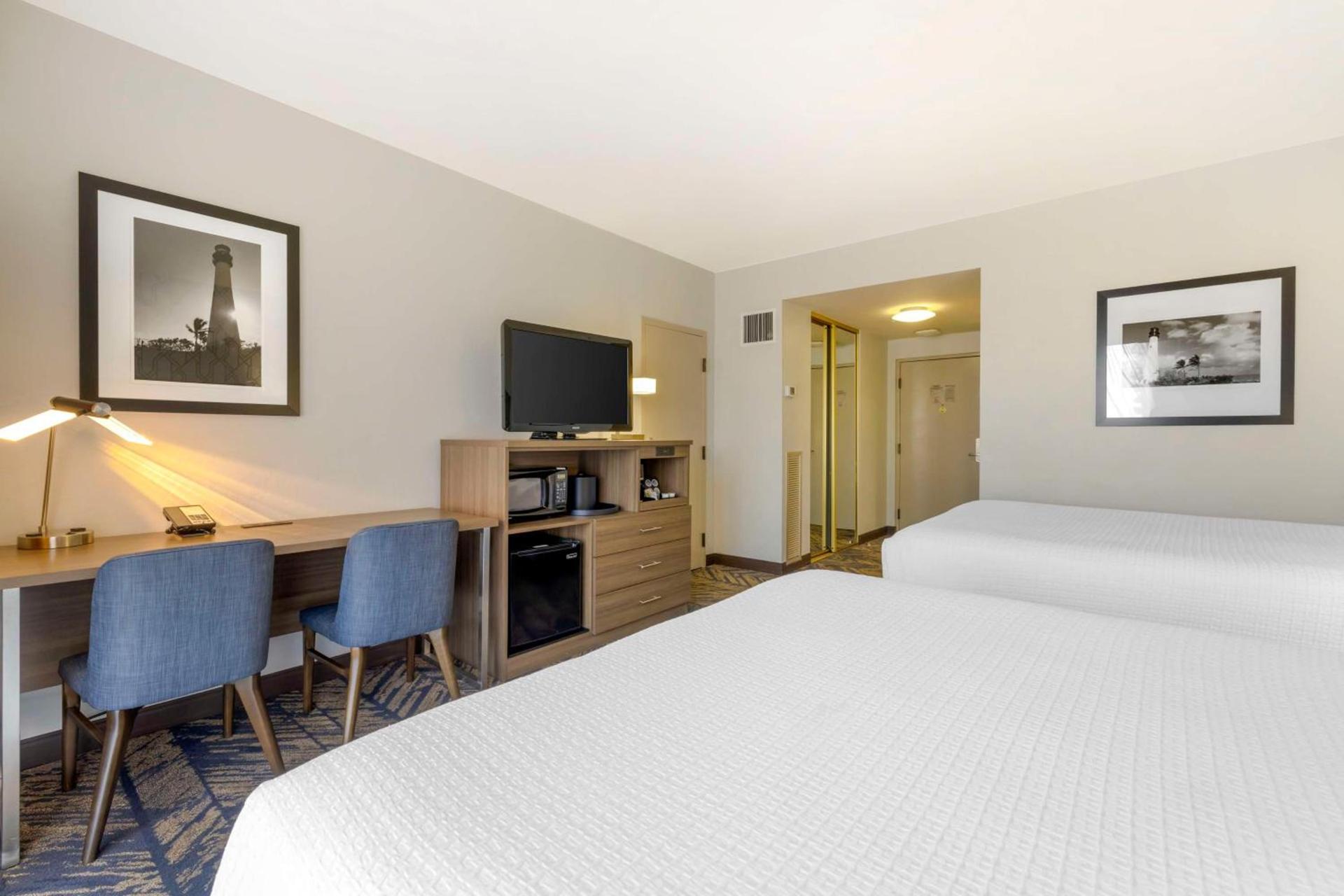 Best Western Plus Bayside Inn photo 25