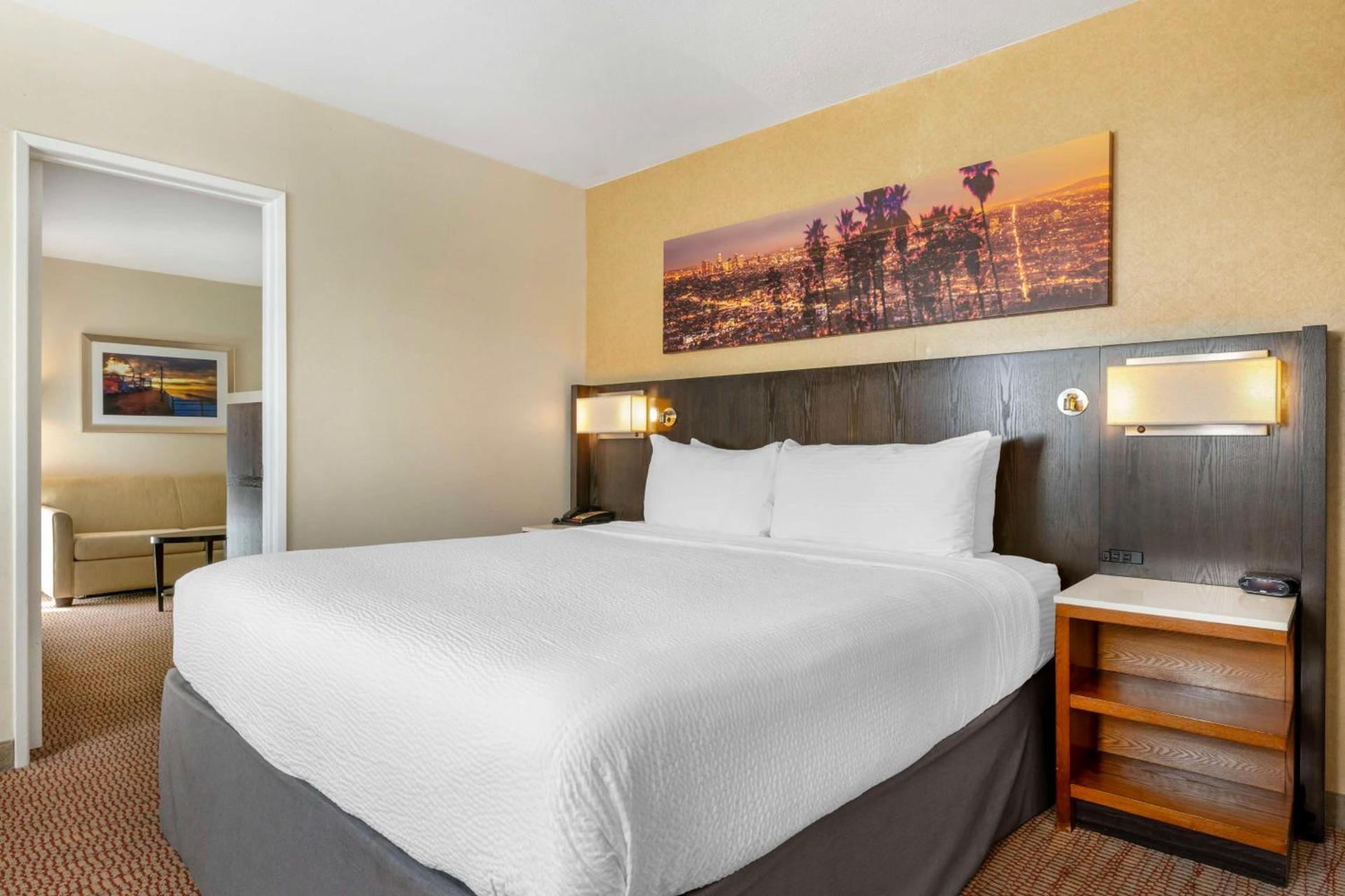 Best Western Royal Palace Inn & Suites photo 53
