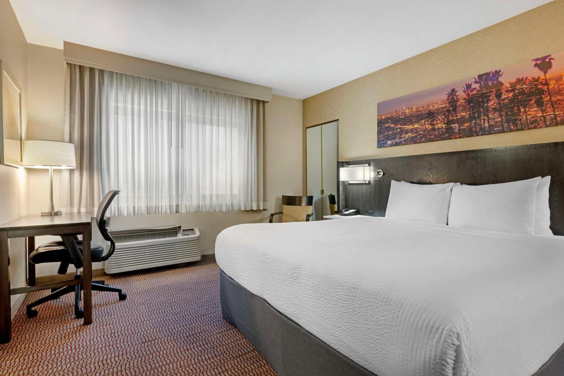 Best Western Royal Palace Inn & Suites photo 41