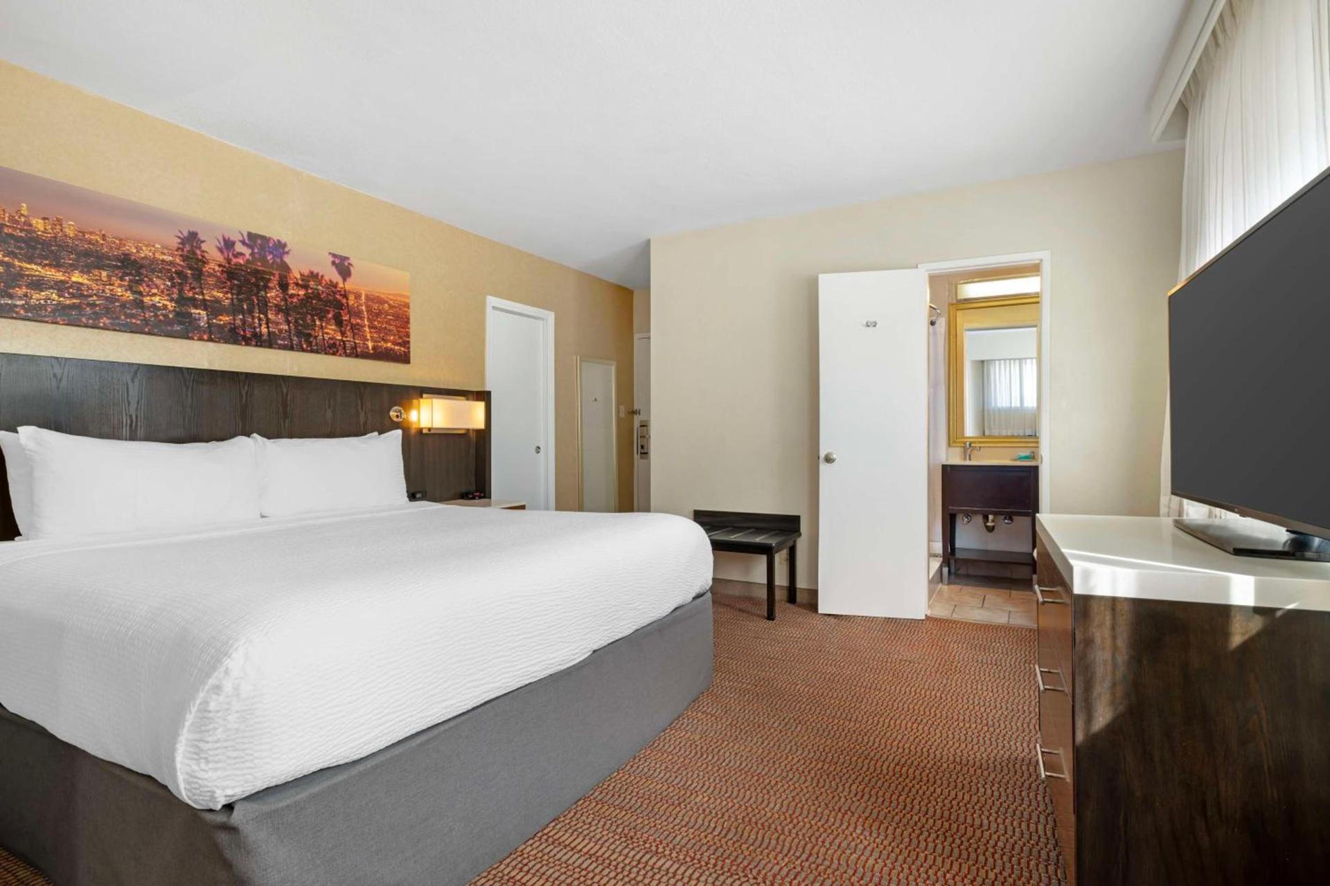 Best Western Royal Palace Inn & Suites photo 52