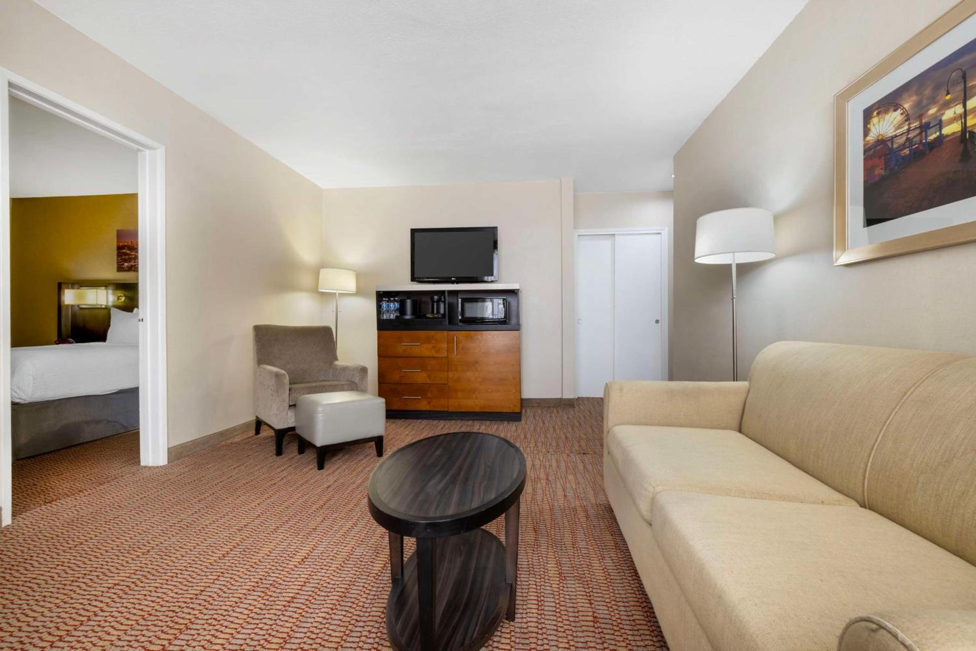 Best Western Royal Palace Inn & Suites photo 44