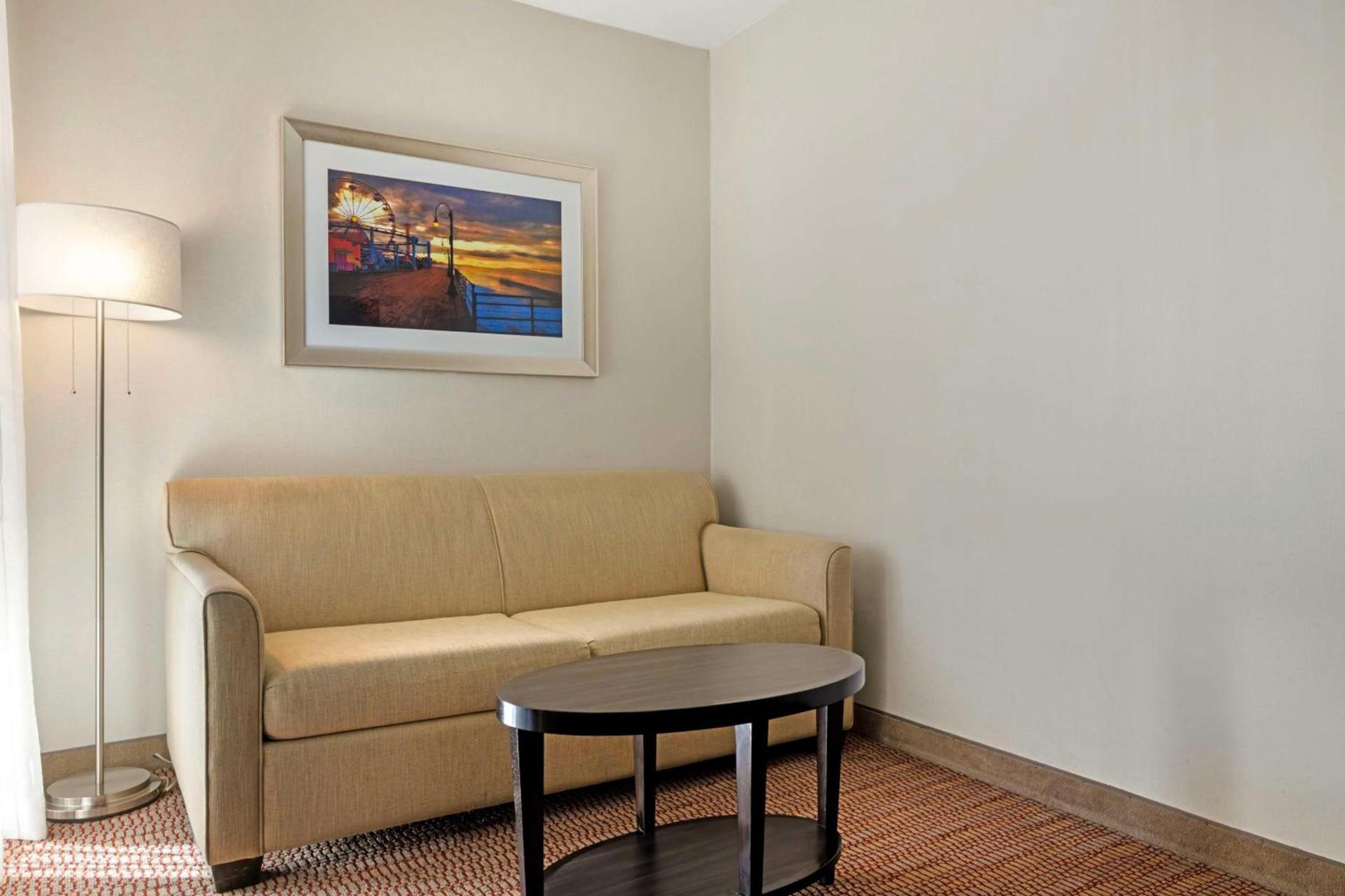 Best Western Royal Palace Inn & Suites photo 32
