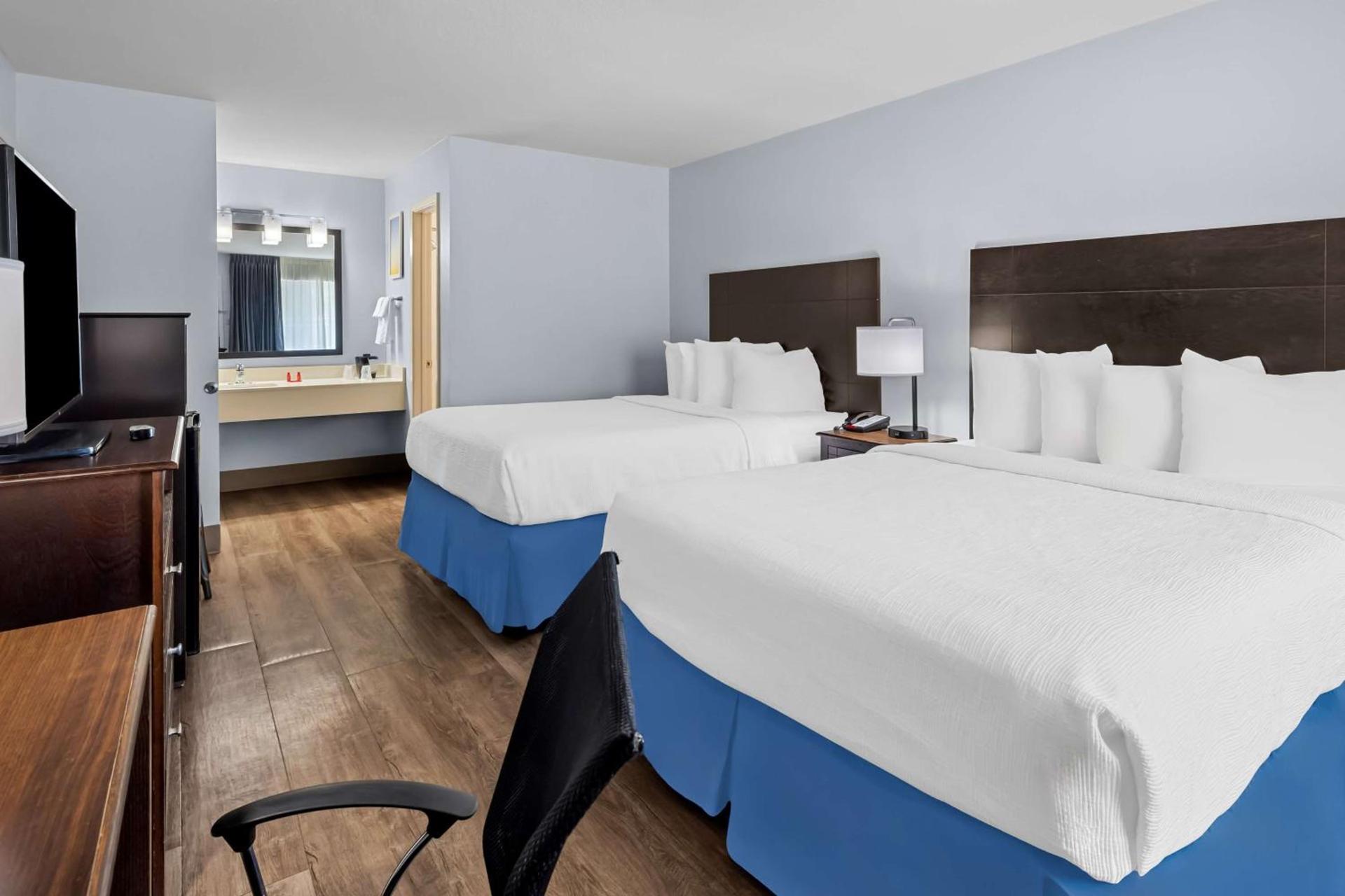 SureStay Plus by Best Western Beaumont photo 39
