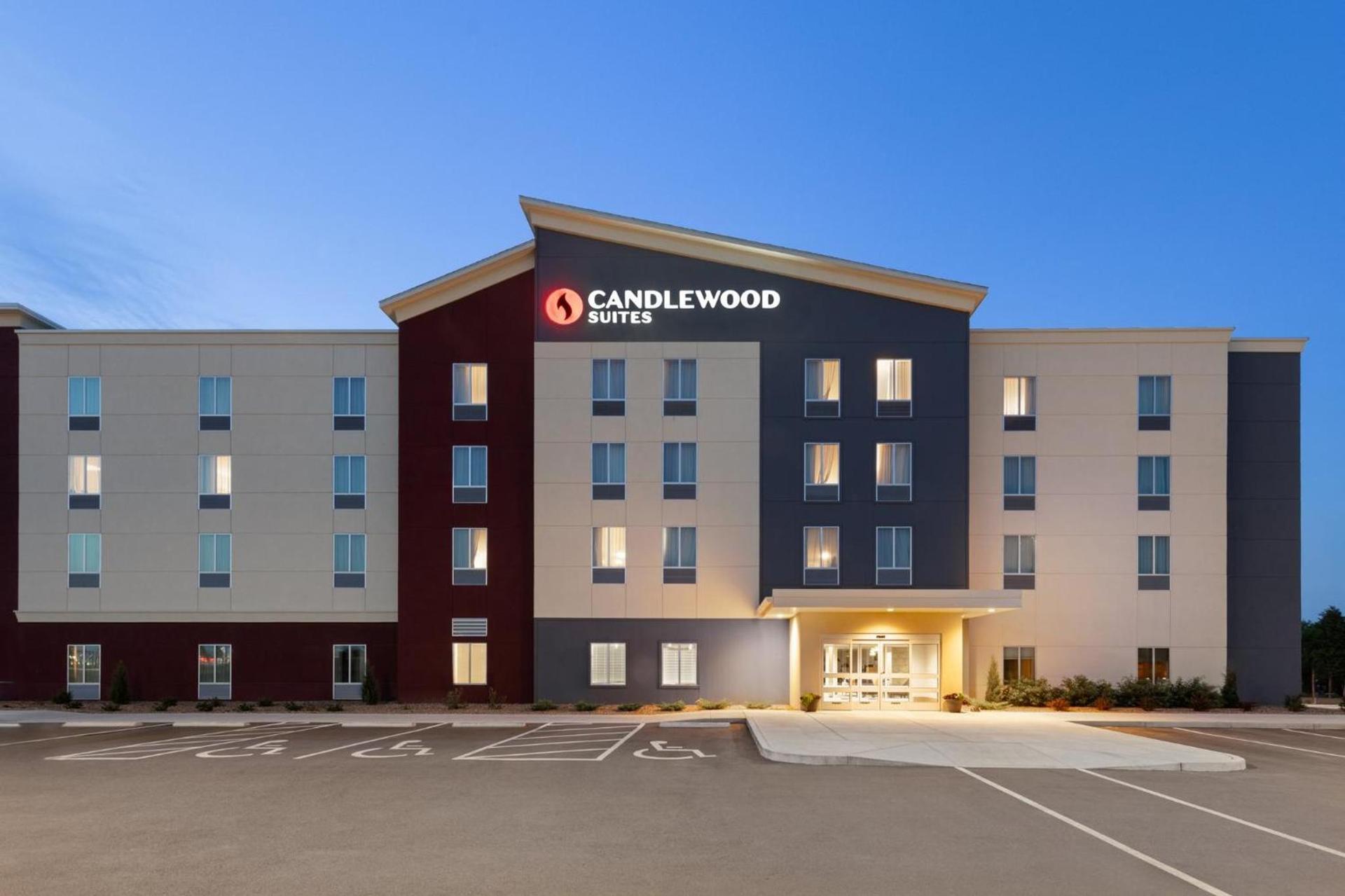 Candlewood Suites McPherson by IHG photo 14