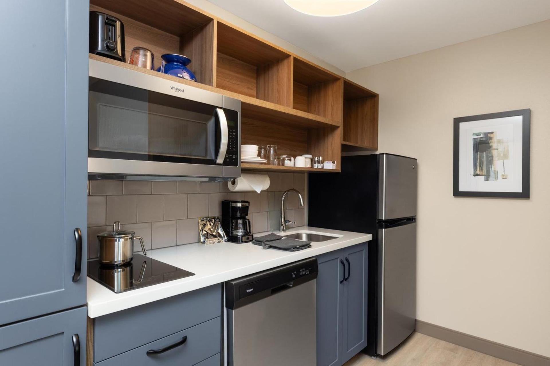 Candlewood Suites McPherson by IHG photo 33