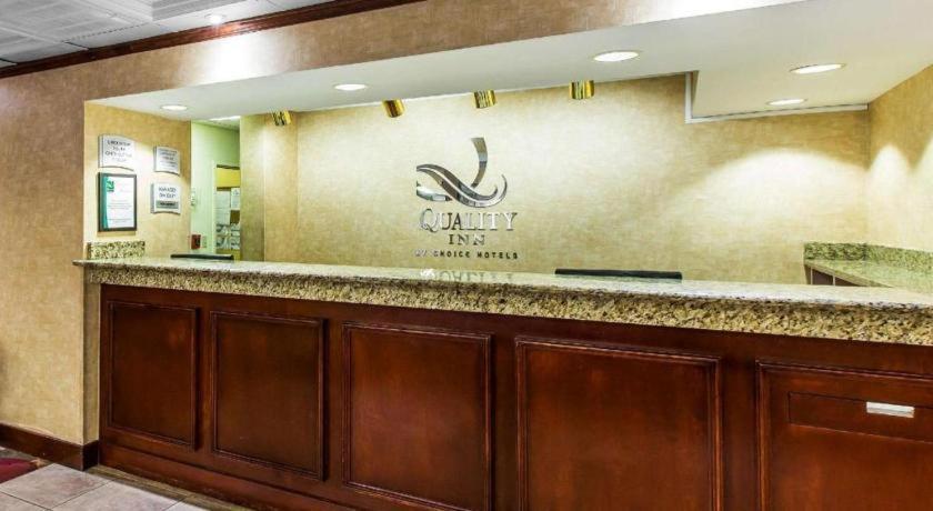 Quality Inn at Albany Mall photo 12