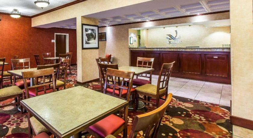 Quality Inn at Albany Mall photo 13