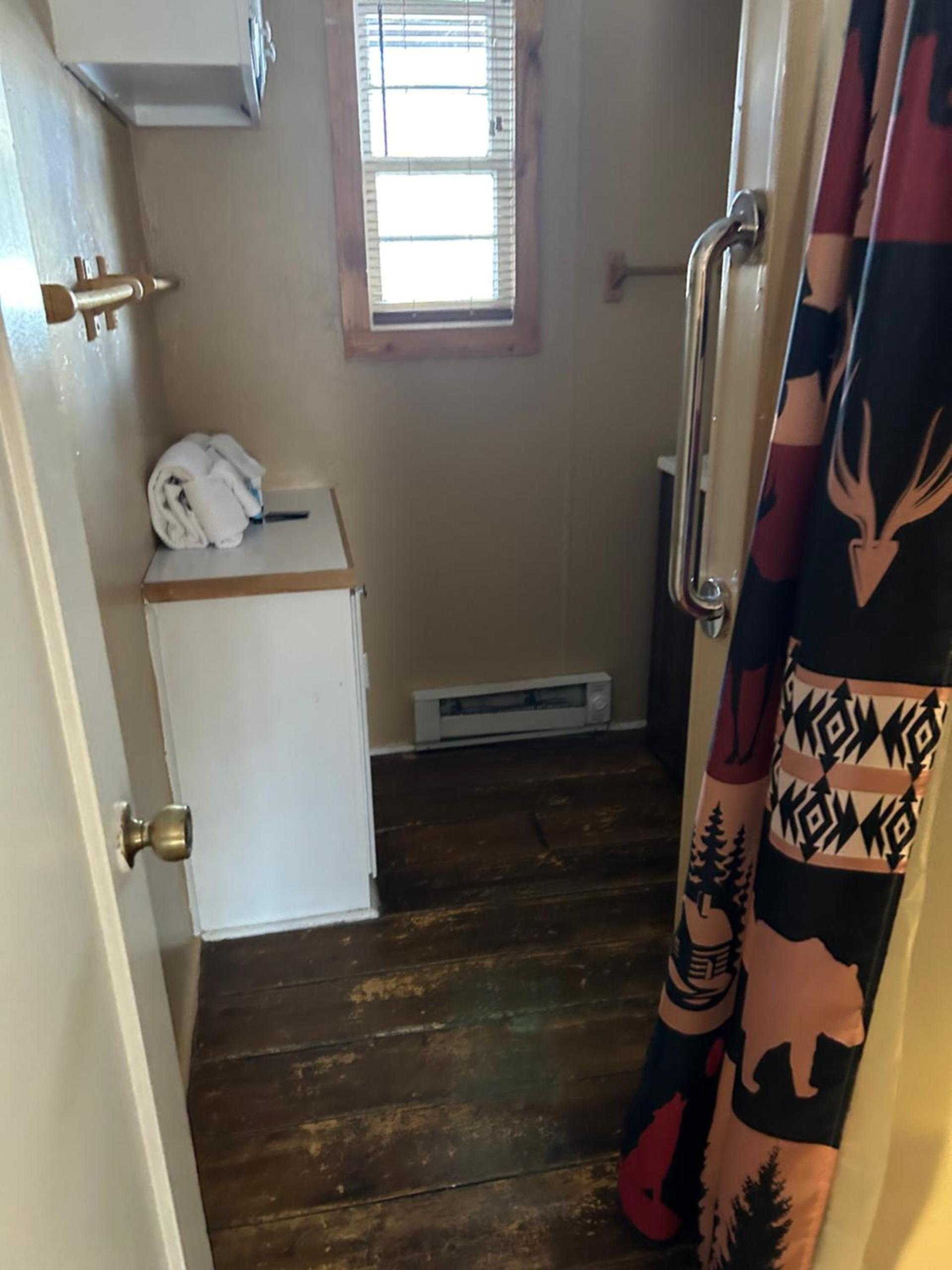 Chinook Winds Lodge photo 26