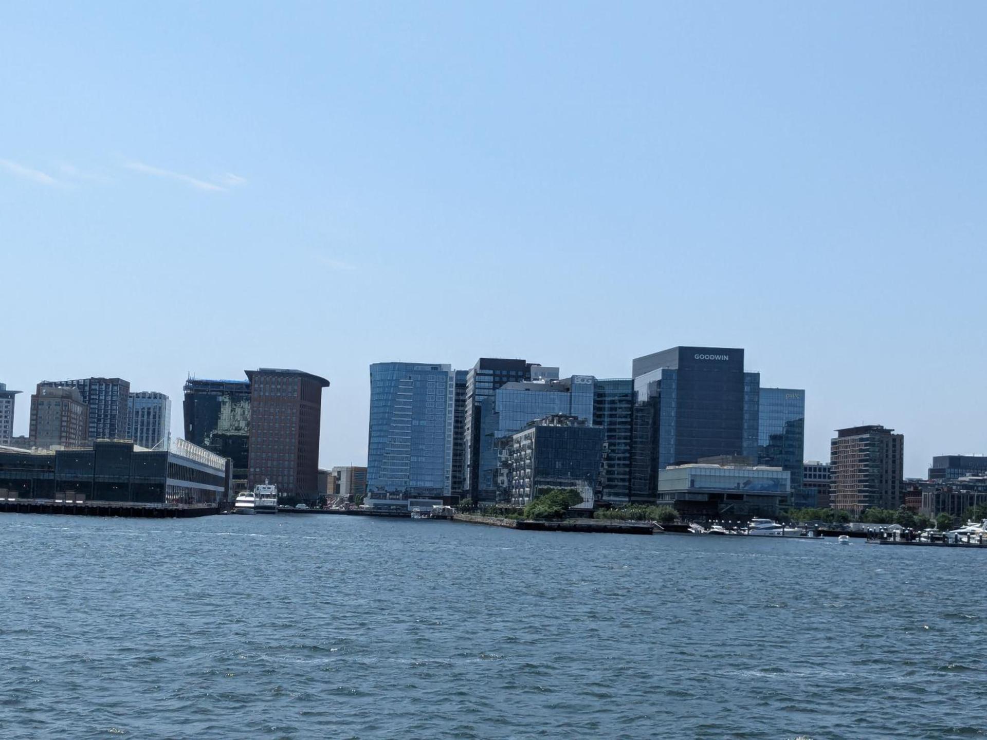 Boston Homestel photo 15