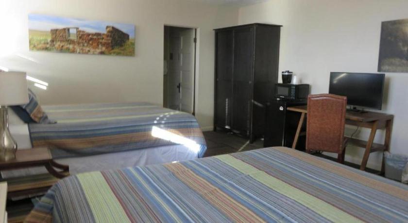 Hotel LaBonte photo 33