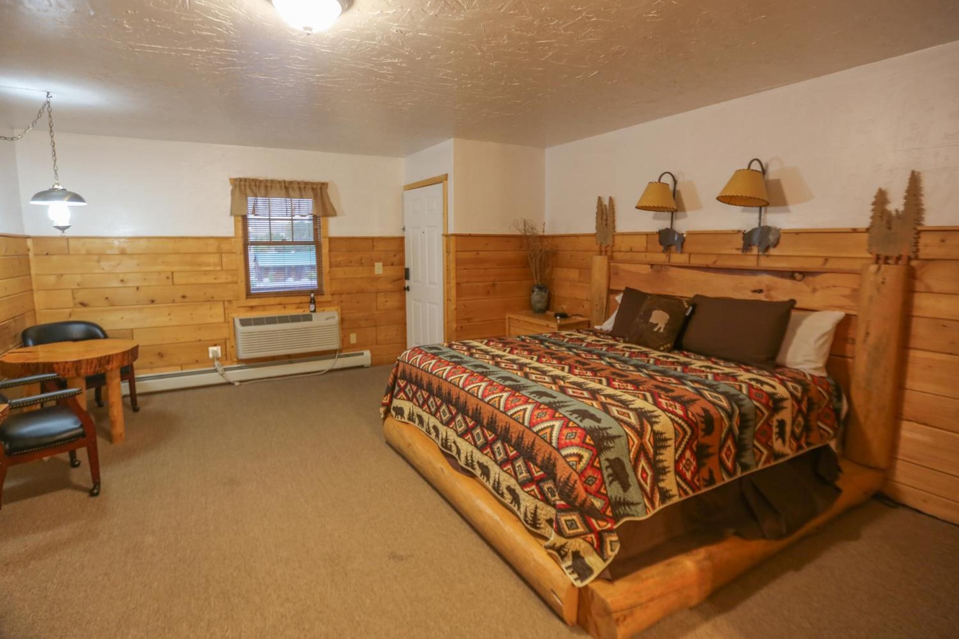 Chinook Winds Lodge photo 27