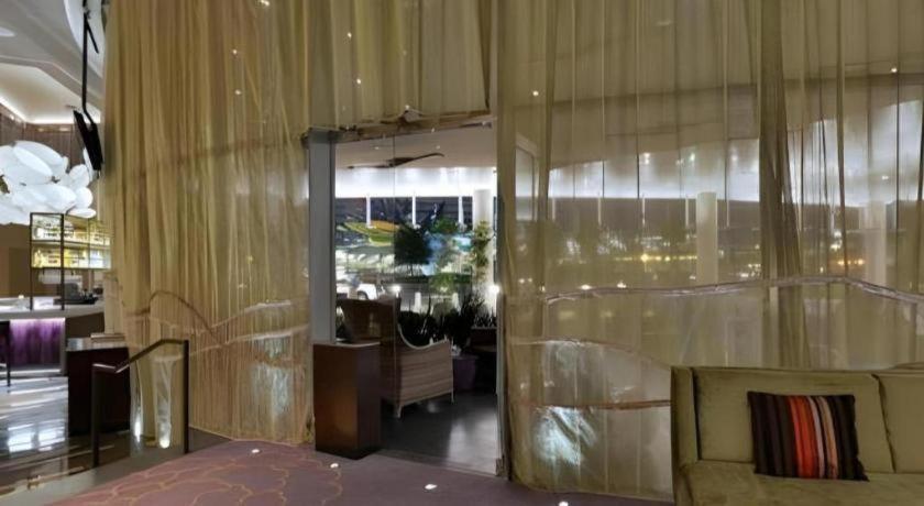 Luxury Suites International by Vdara photo 27