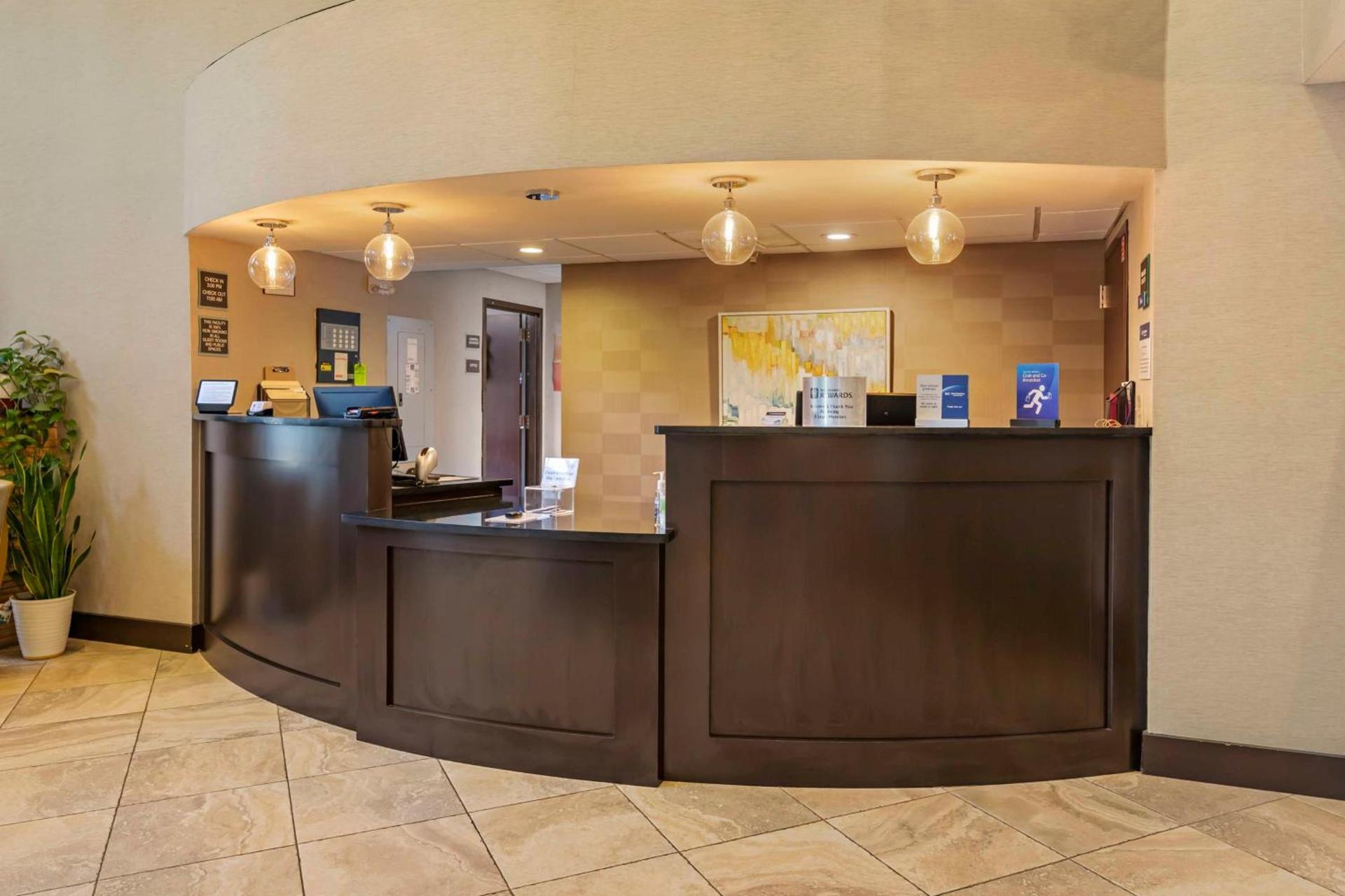 Best Western New Albany photo 2