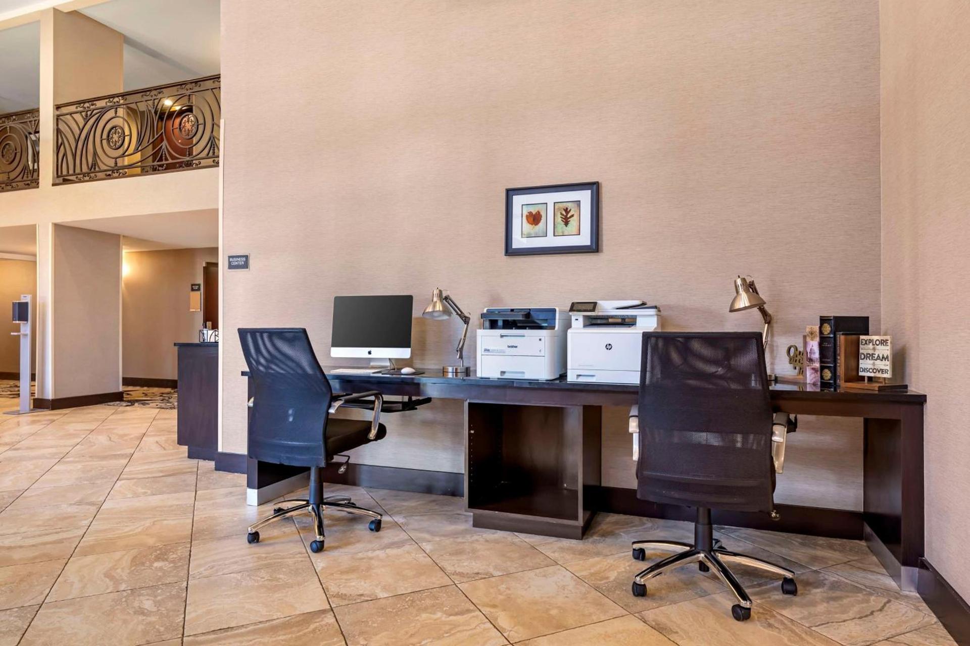 Best Western New Albany photo 15