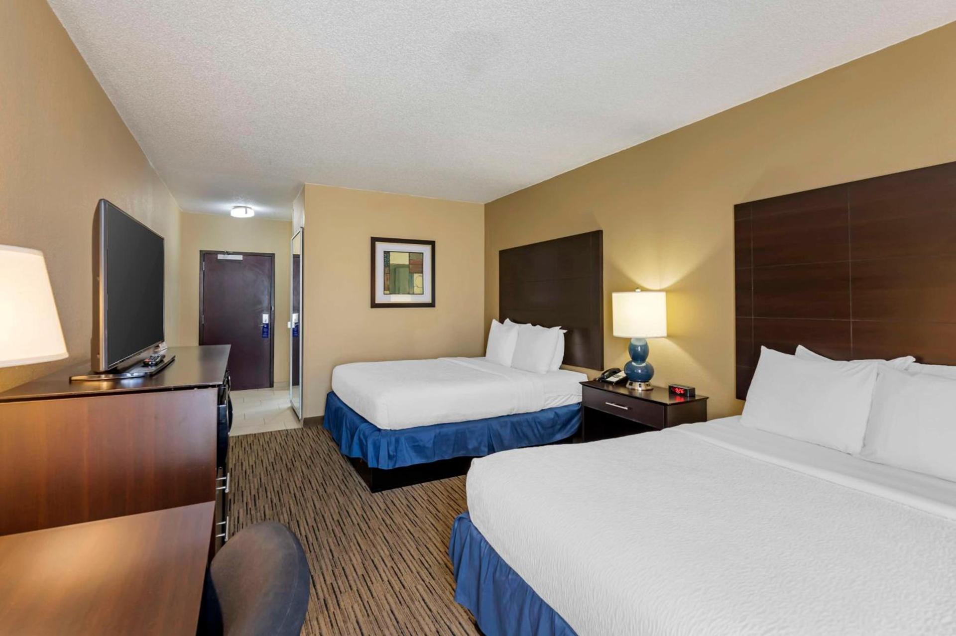Best Western New Albany photo 18