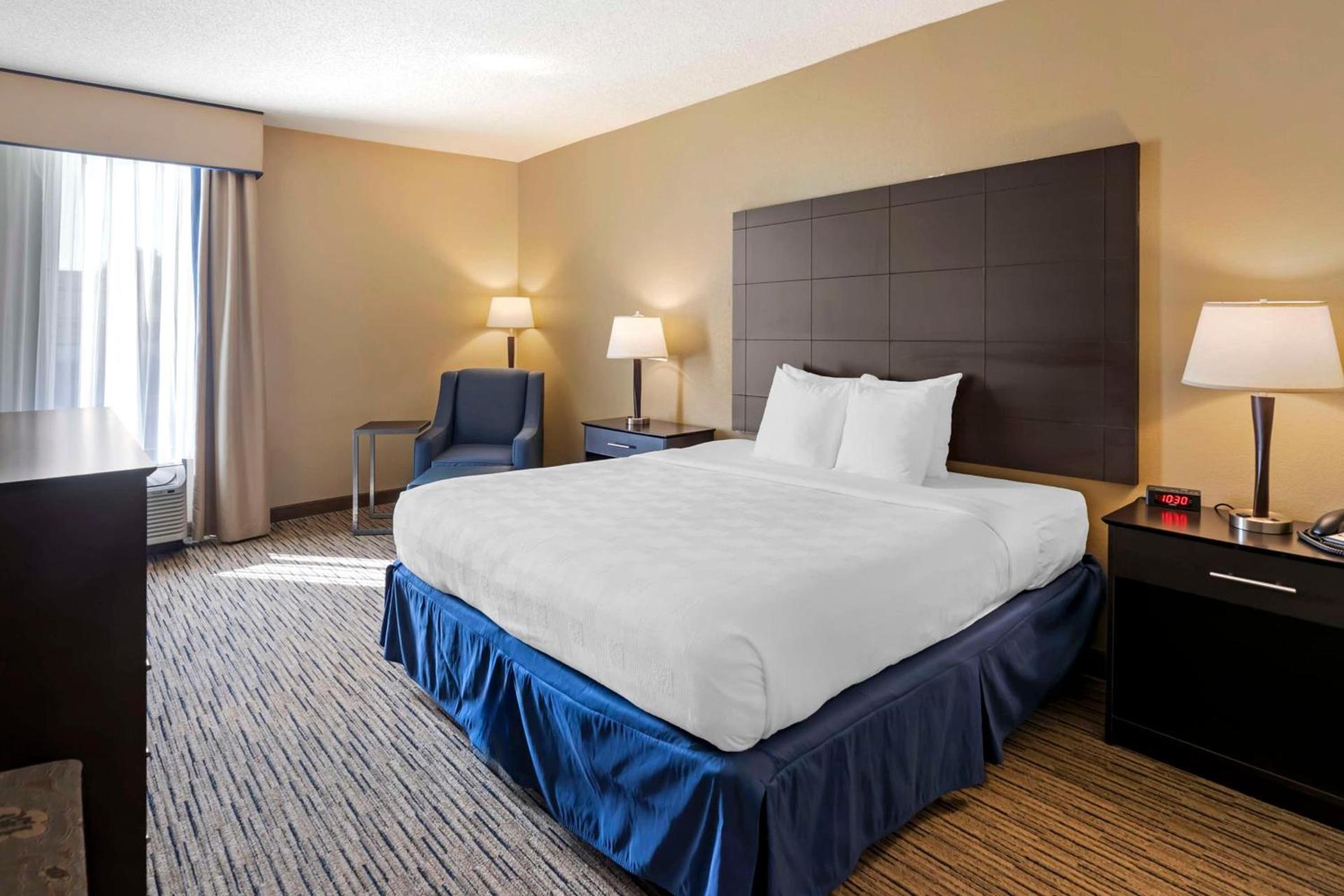 Best Western New Albany photo 20