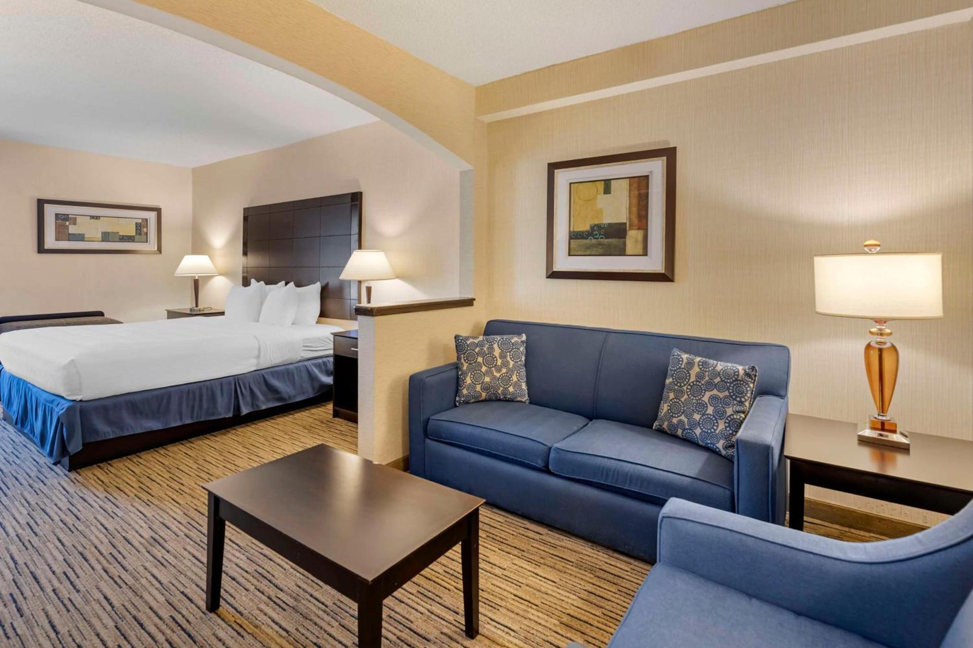 Best Western New Albany photo 26
