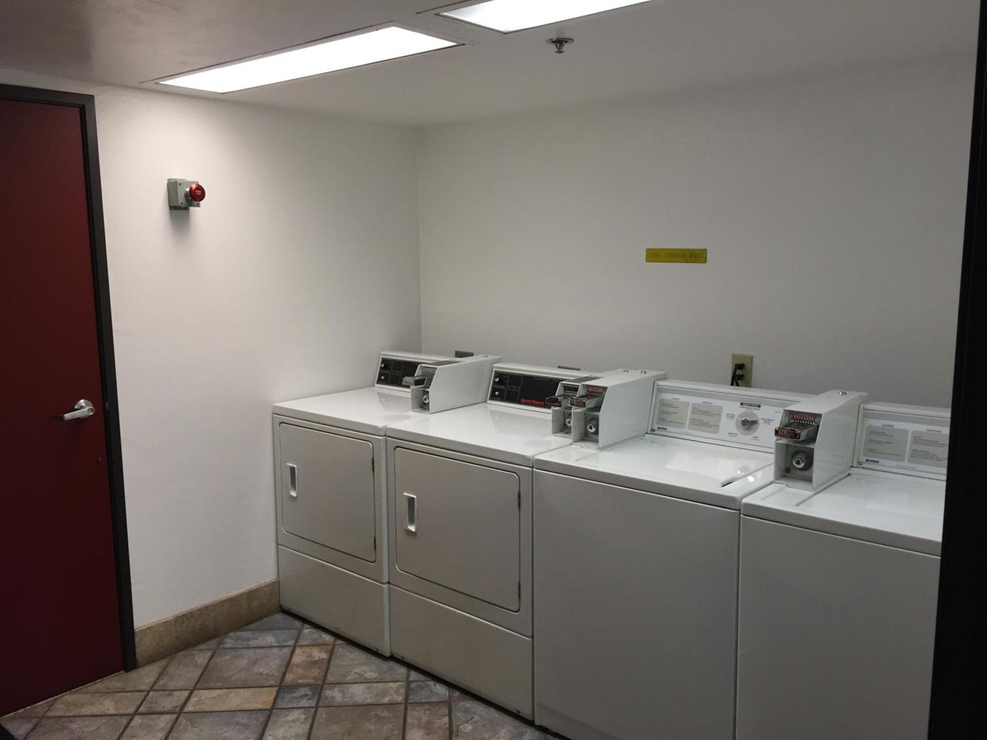 Motel 6-Wilsonville, OR - Portland photo 39