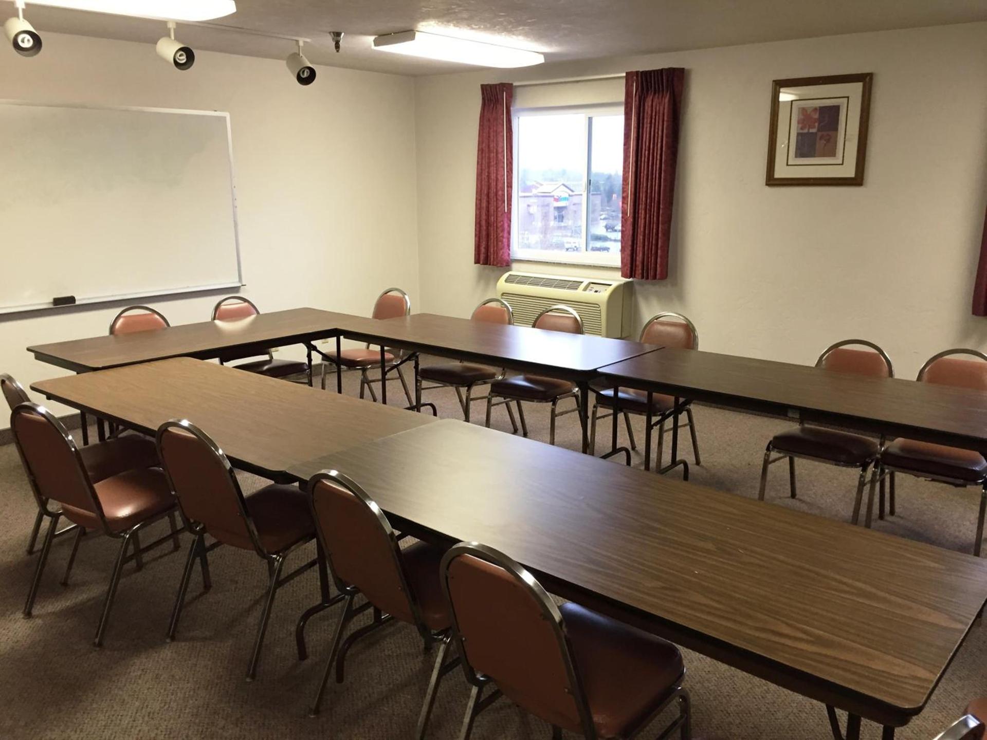 Motel 6-Wilsonville, OR - Portland photo 37