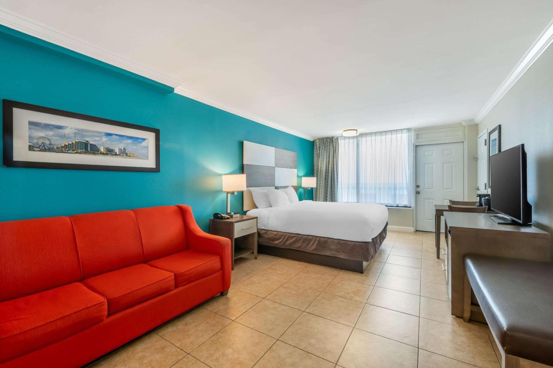 Comfort Inn & Suites Daytona Beach Oceanfront photo 24