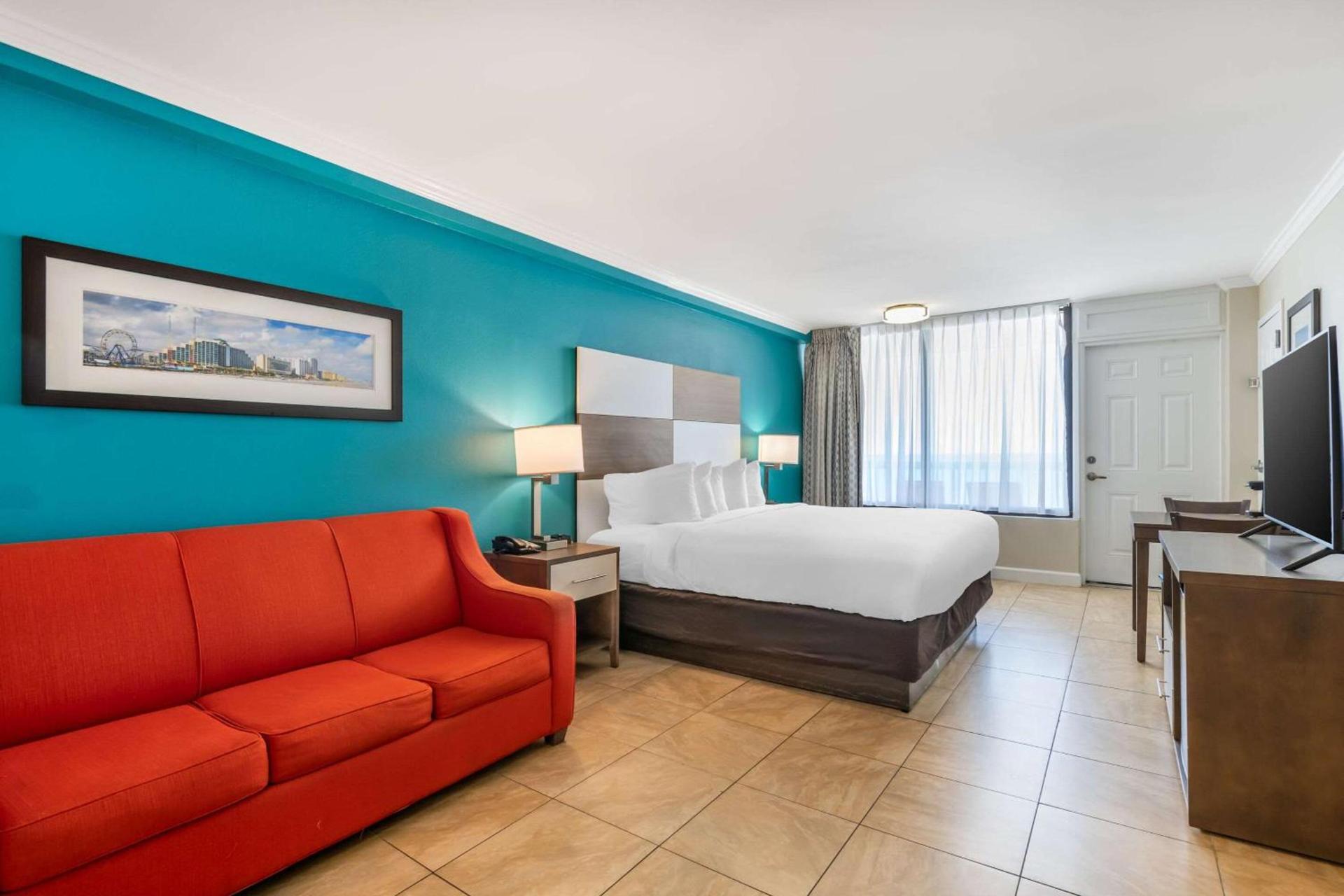 Comfort Inn & Suites Daytona Beach Oceanfront photo 28