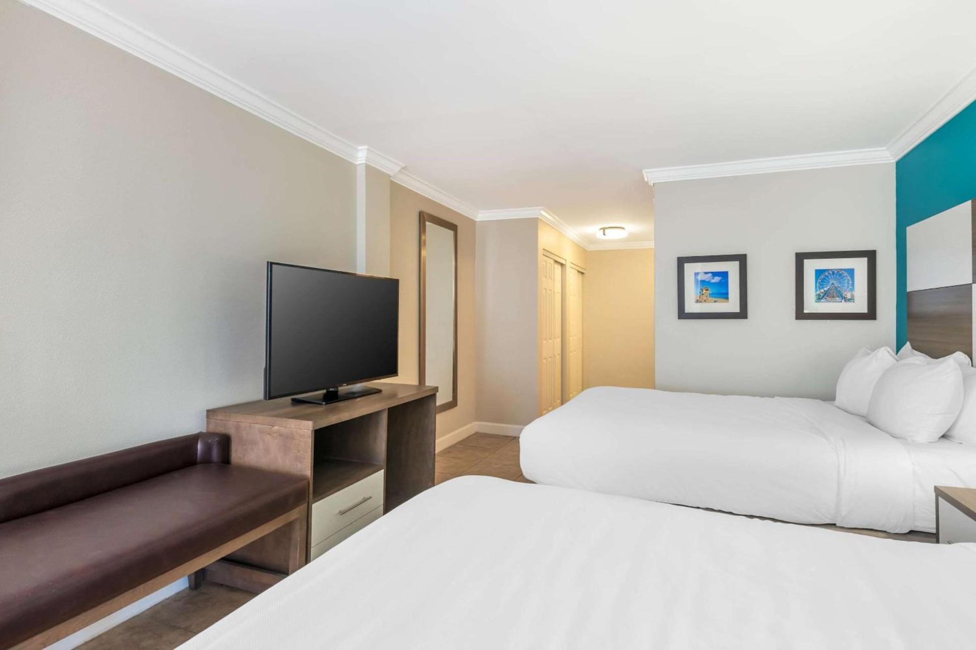 Comfort Inn & Suites Daytona Beach Oceanfront photo 43