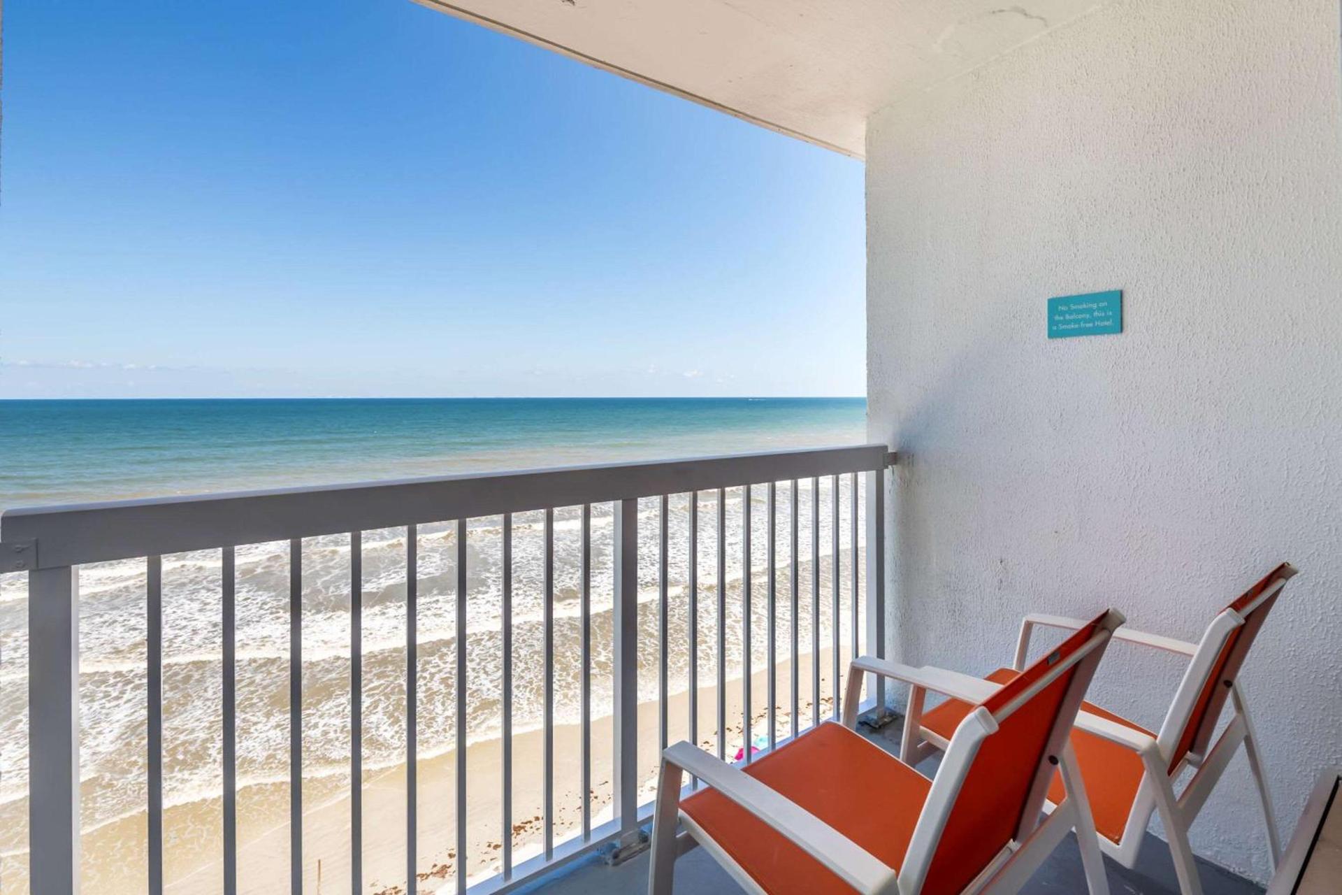 Comfort Inn & Suites Daytona Beach Oceanfront photo 45