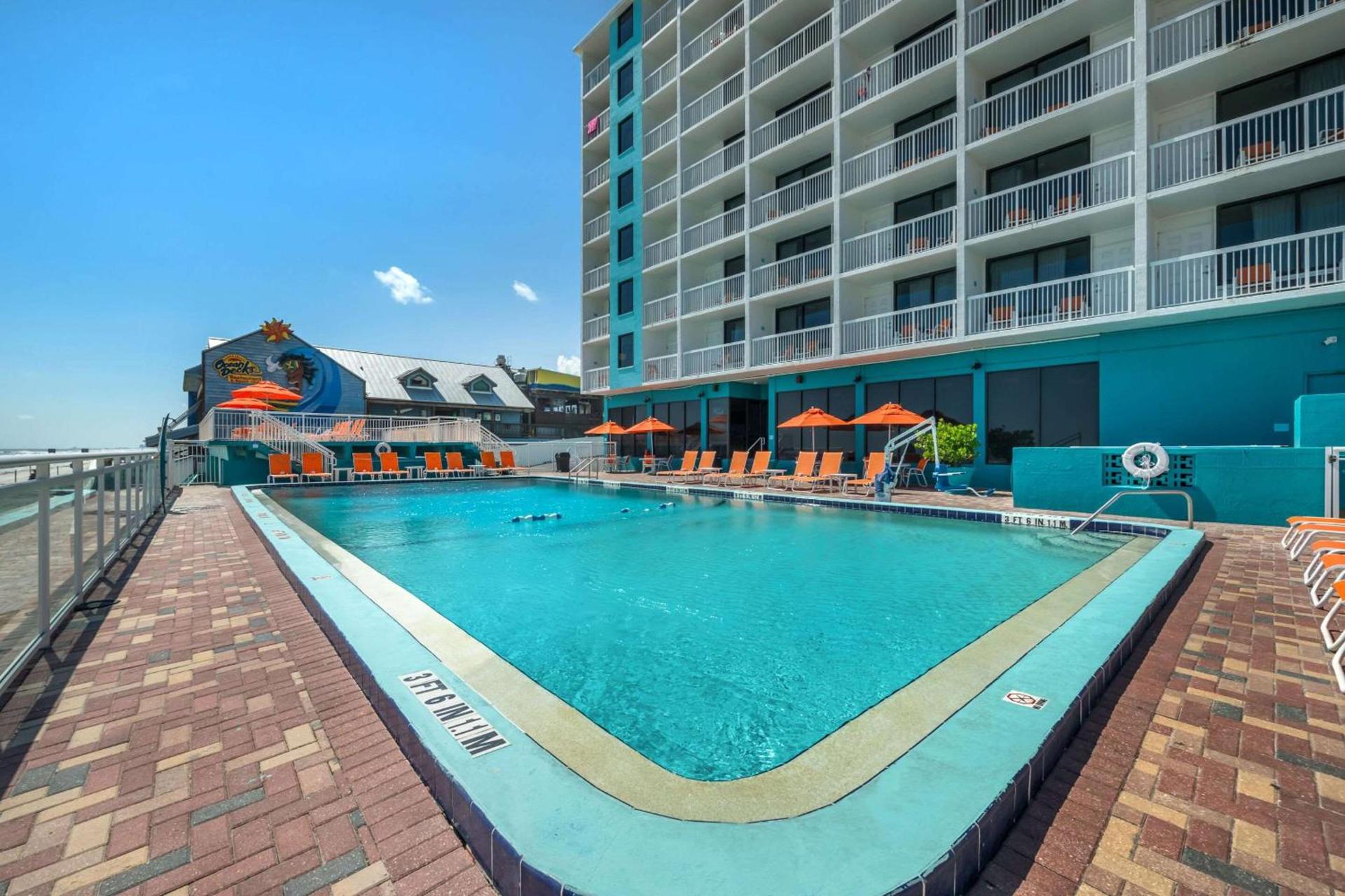 Comfort Inn & Suites Daytona Beach Oceanfront photo 47