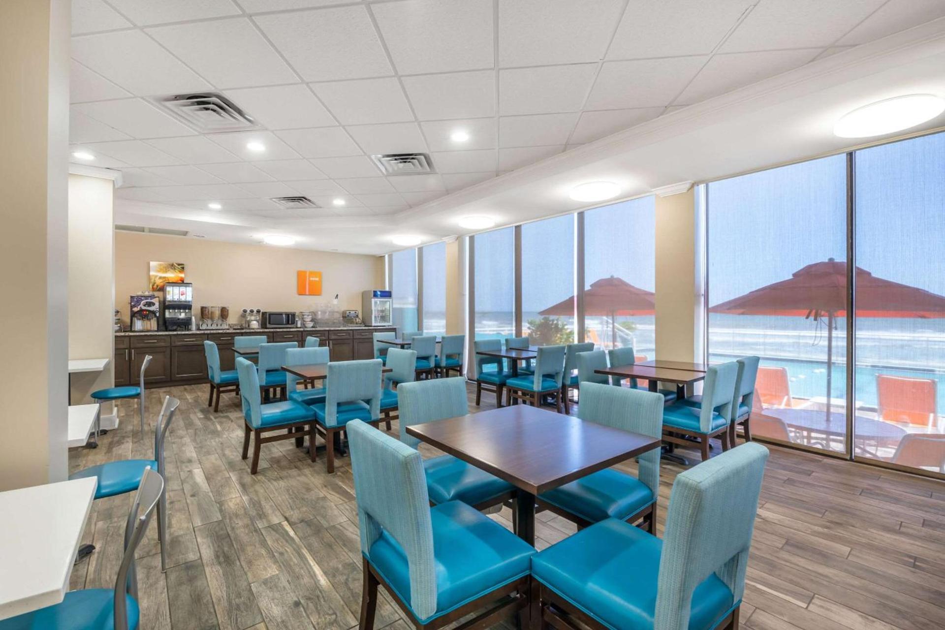 Comfort Inn & Suites Daytona Beach Oceanfront photo 52